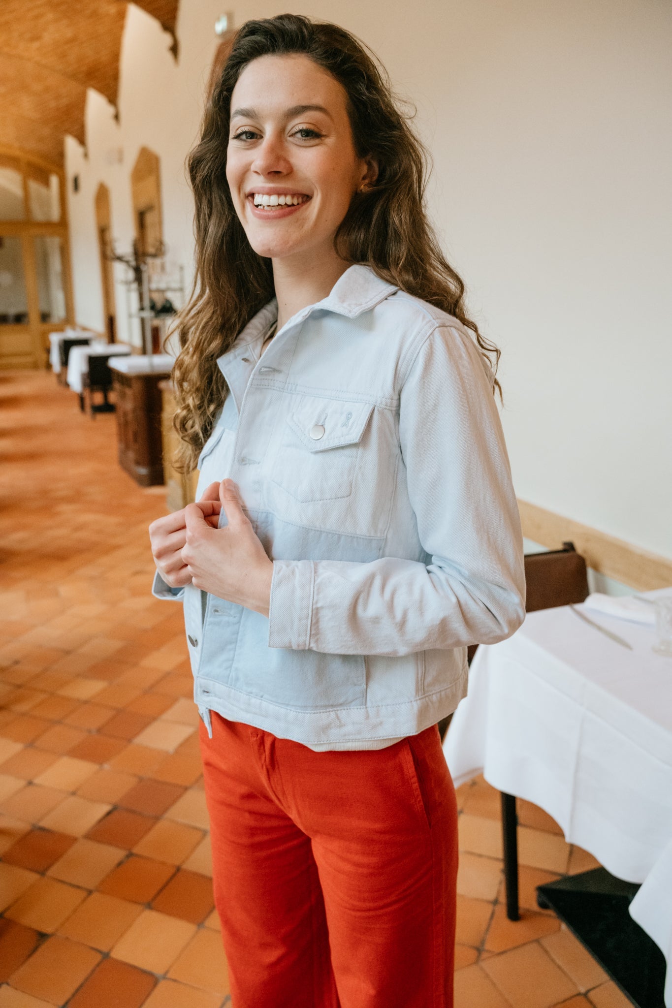 Veste en jean bleu clair colorblock en coton bio - velitaa patched blue white
