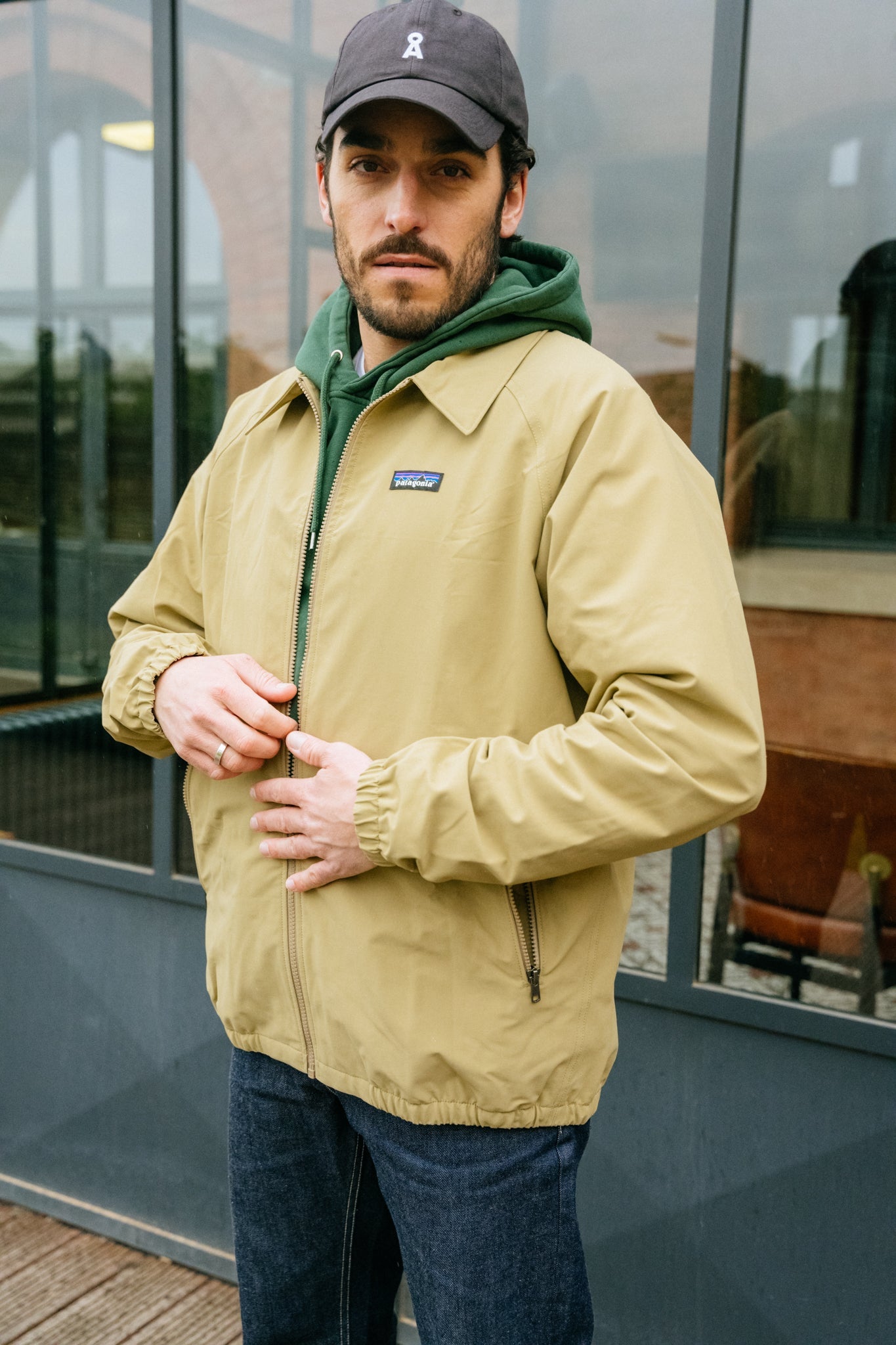 Veste imperméable zippée beige en matière recyclée - baggies jkt classic tan