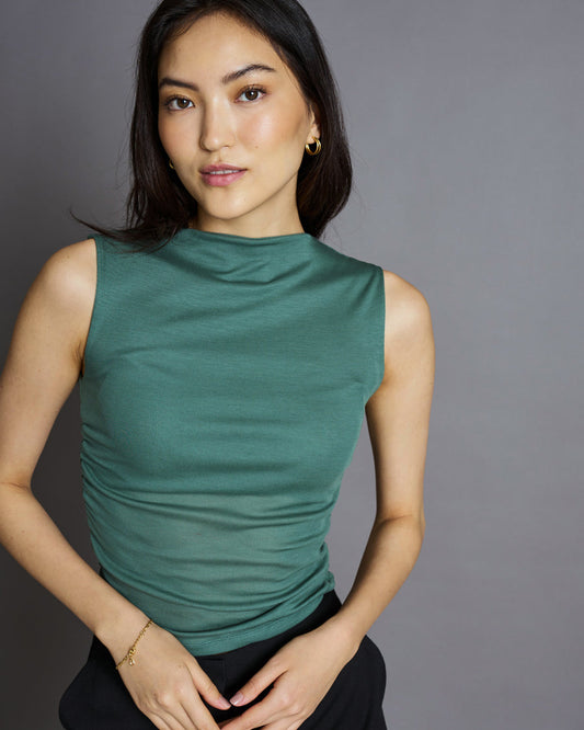 Top à volants sans manches en tencel | Vert menthe "rafo dark mint"