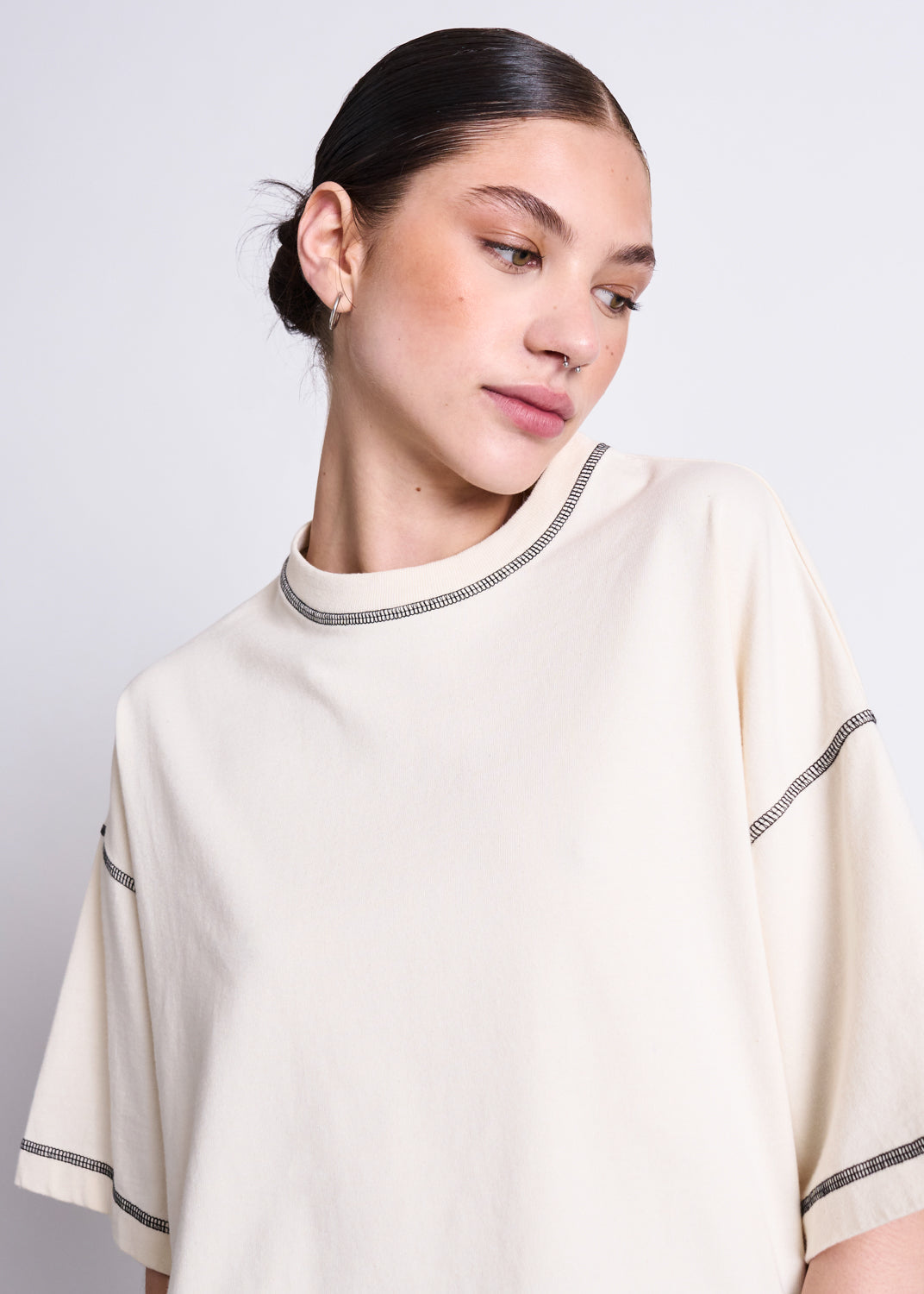 T-shirt oversize en coton biologique | beige "blomst - ecru"