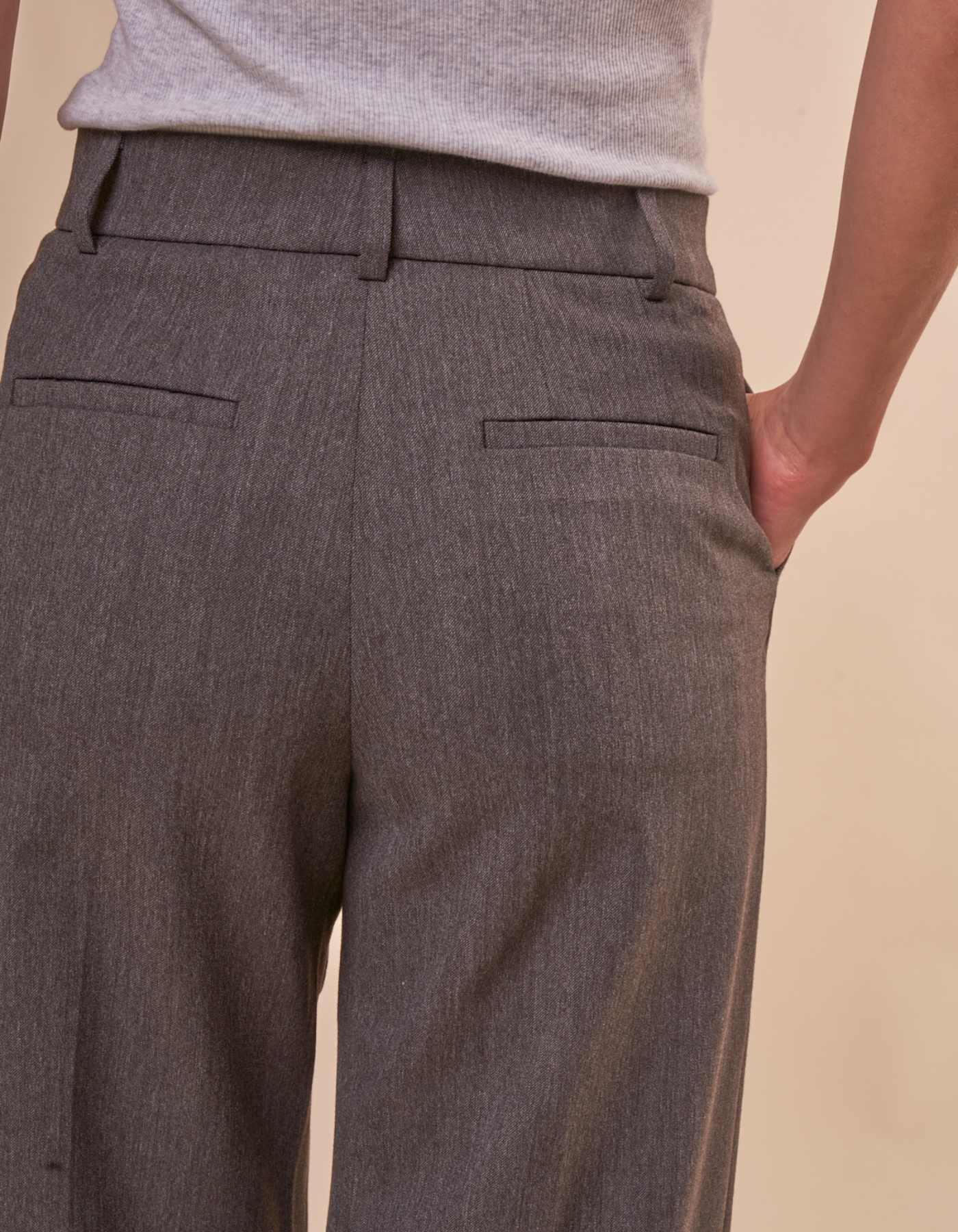Pantalon ample en recyclé et ecovero | Gris "haveny trousers dark grey melange"