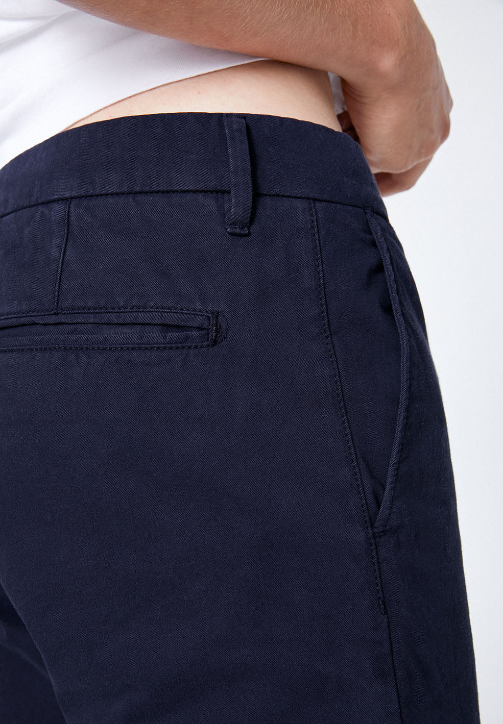 Chino coupe droite marine en coton bio - Edvaan