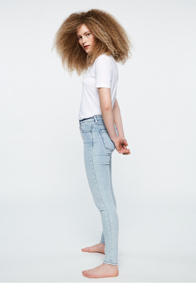 Jean skinny bleu clair en coton bio et tencel - Tillaa