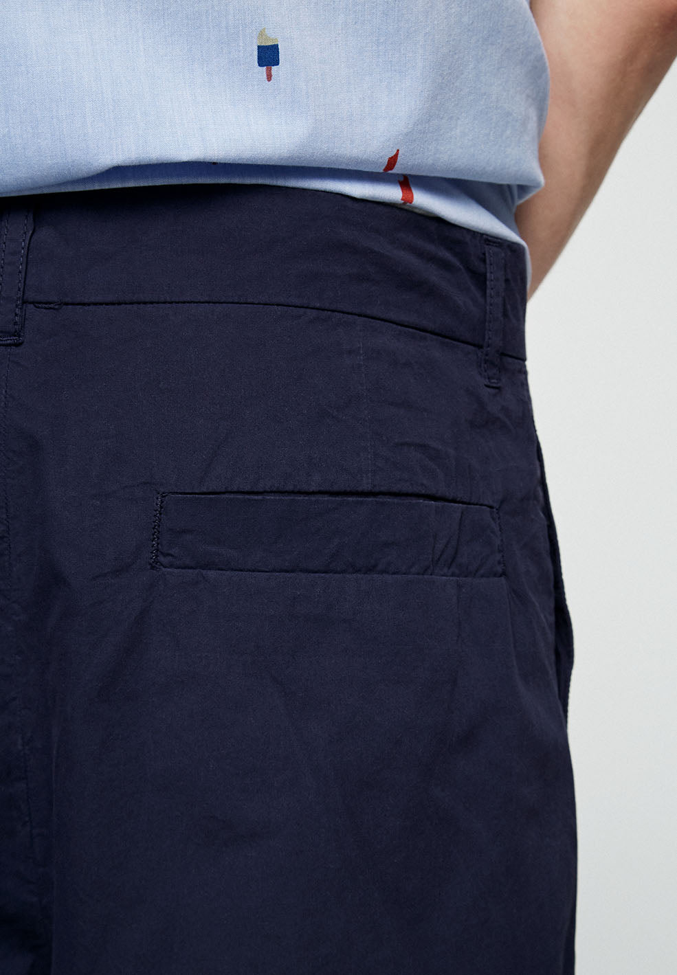 Chino ample marine en coton bio - Taadeo