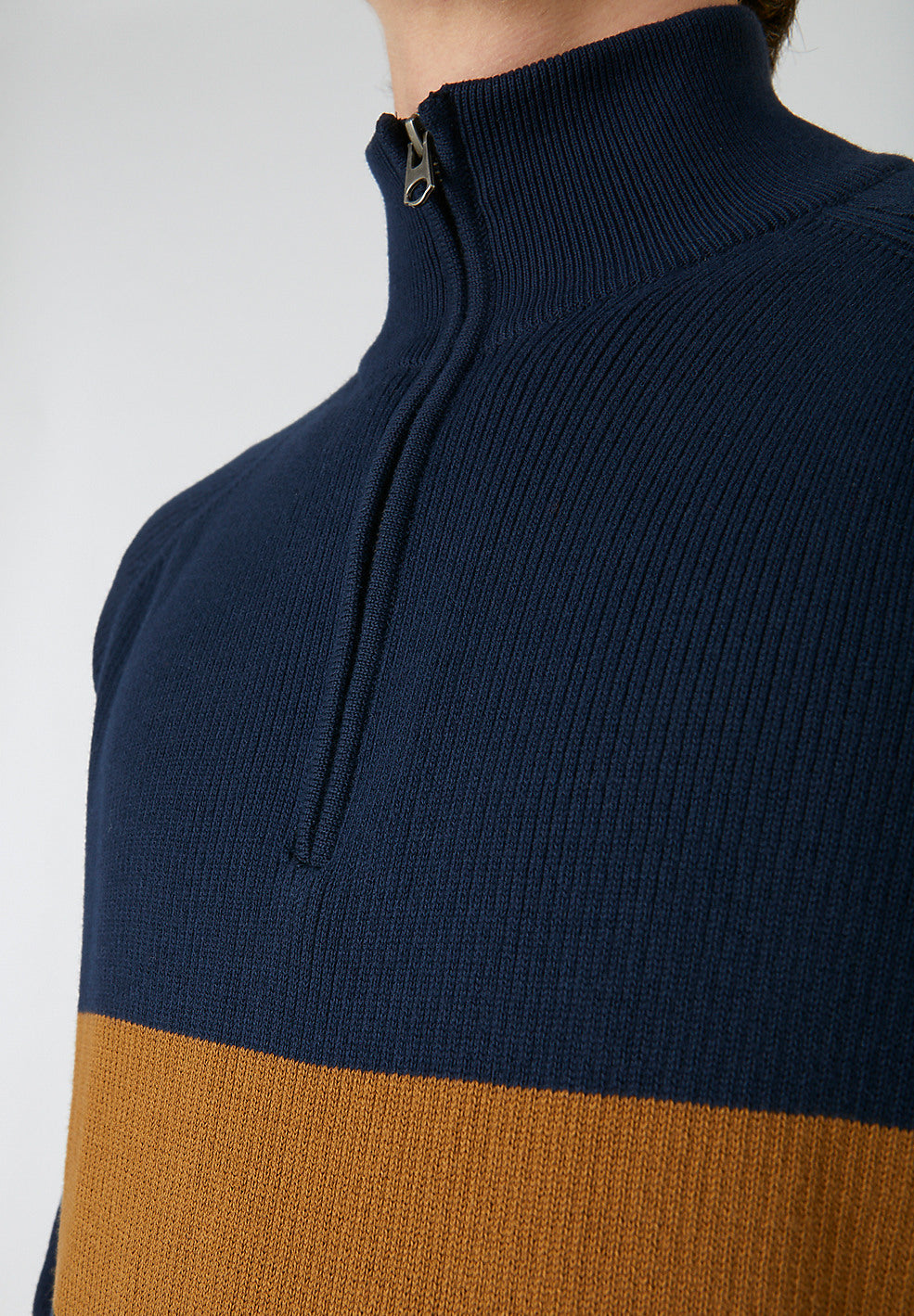 Sweat col zippé bicolore en coton bio - jaanko