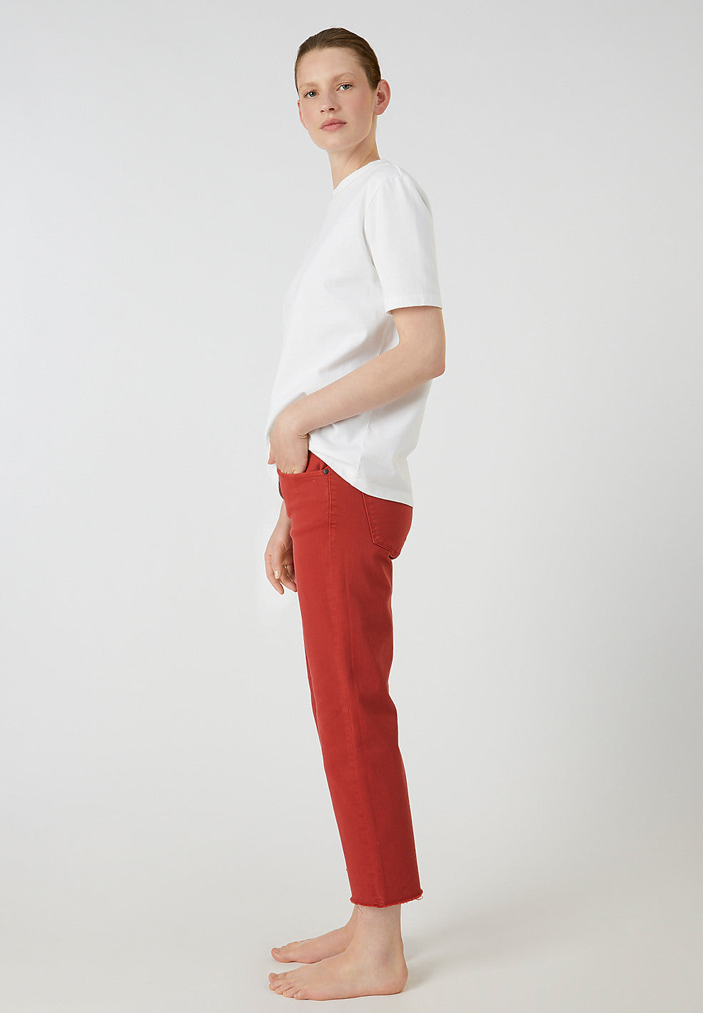 Jean coupe droite rouge en coton bio - Fjellaa