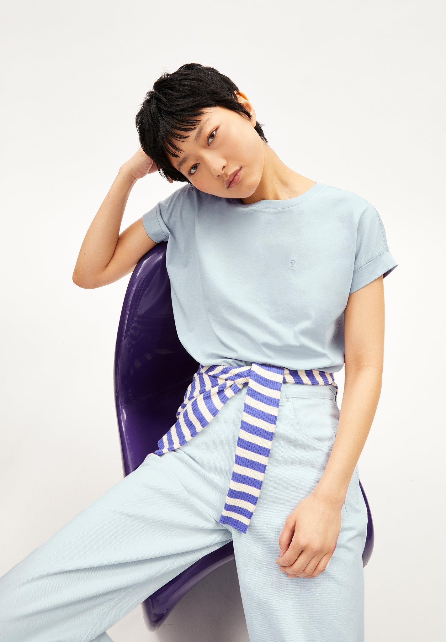 T-shirt bleu ciel en coton bio - idaara morning sky