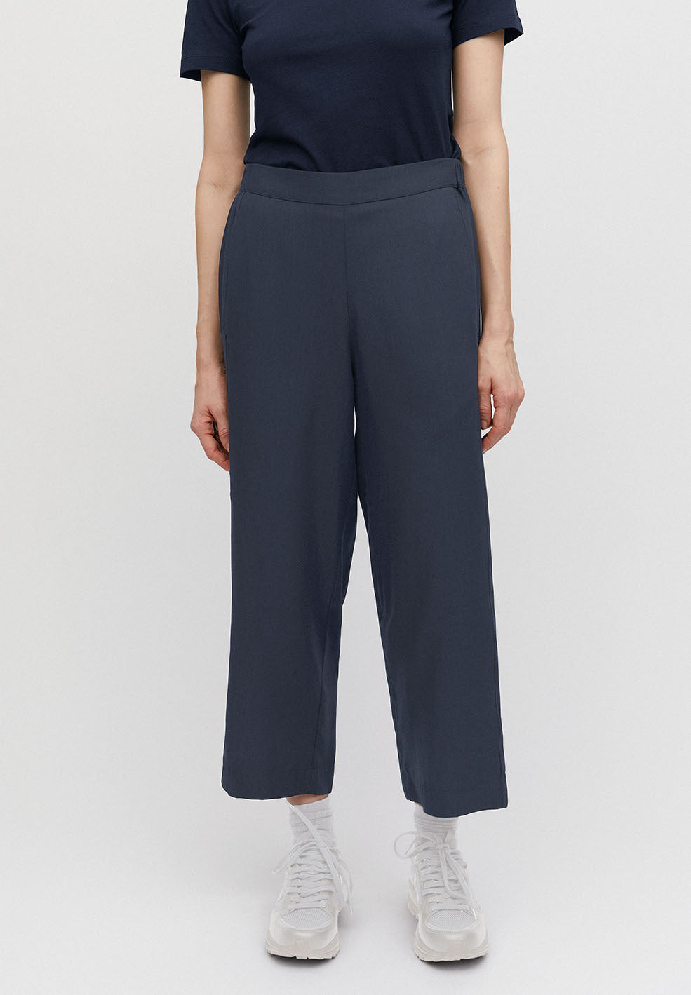 Pantalon ample bleu nuit en tencel - Kamalaa