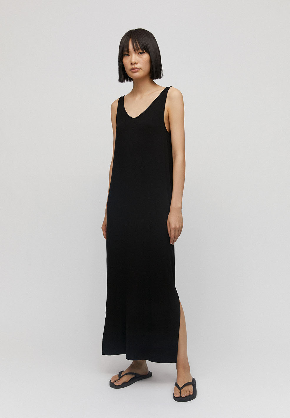 Robe longue noire en lenzing - Madalenaa