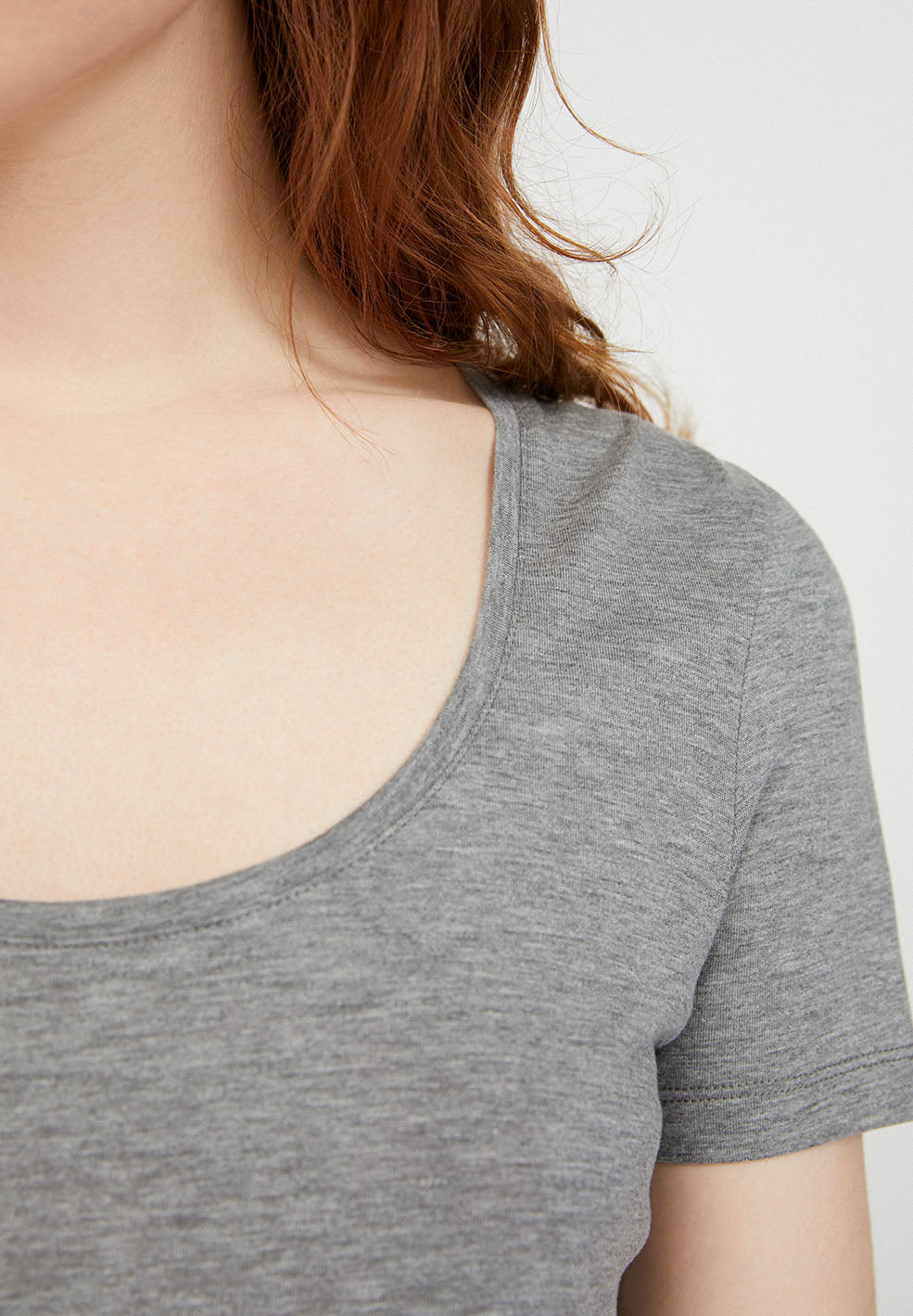 T-shirt col rond gris en tencel et coton bio - JAALILA
