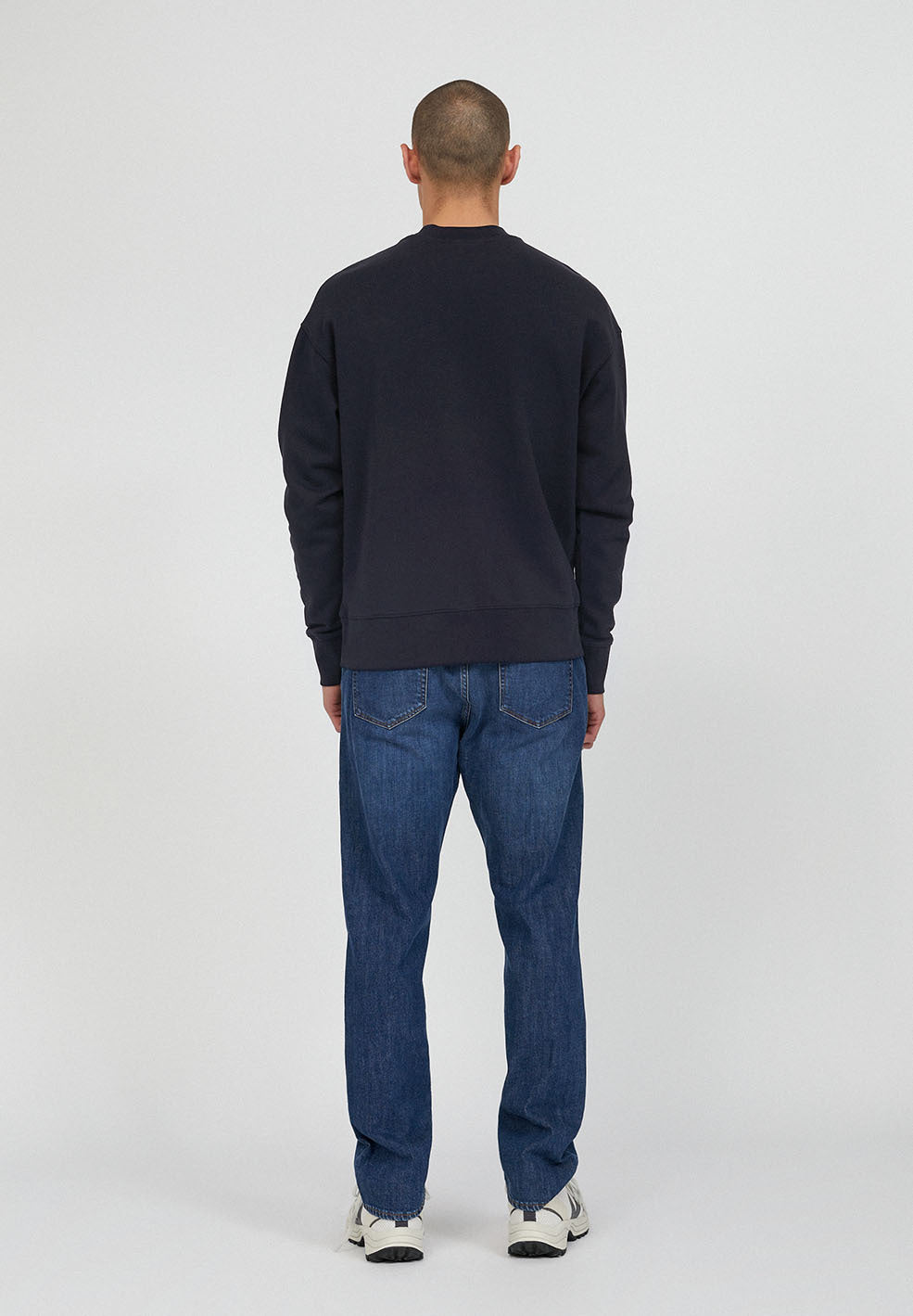 Sweat marine avec poche en coton bio - baadro pocket