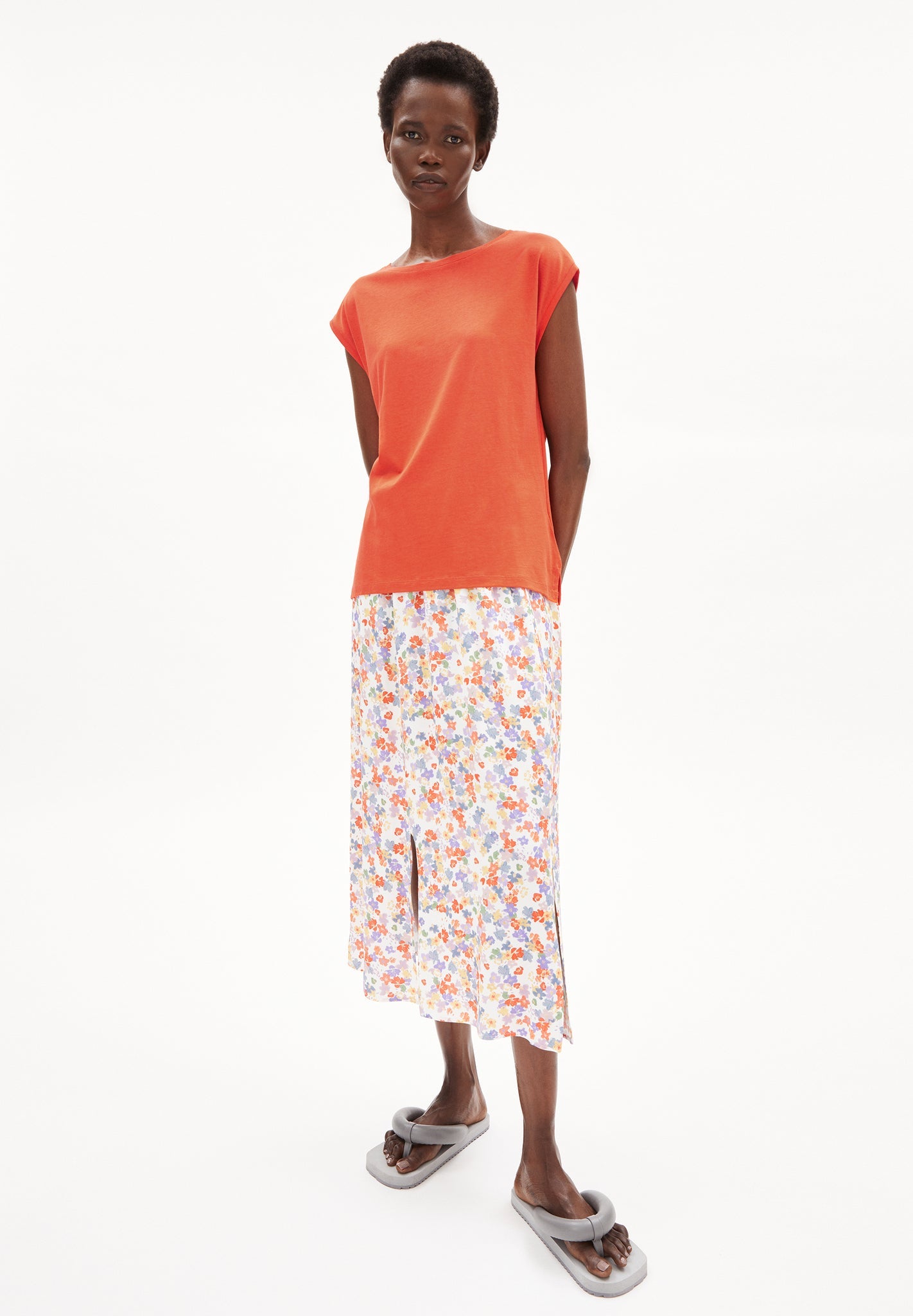 T-shirt orange sanguine en tencel et coton bio - jilaa hibiscus