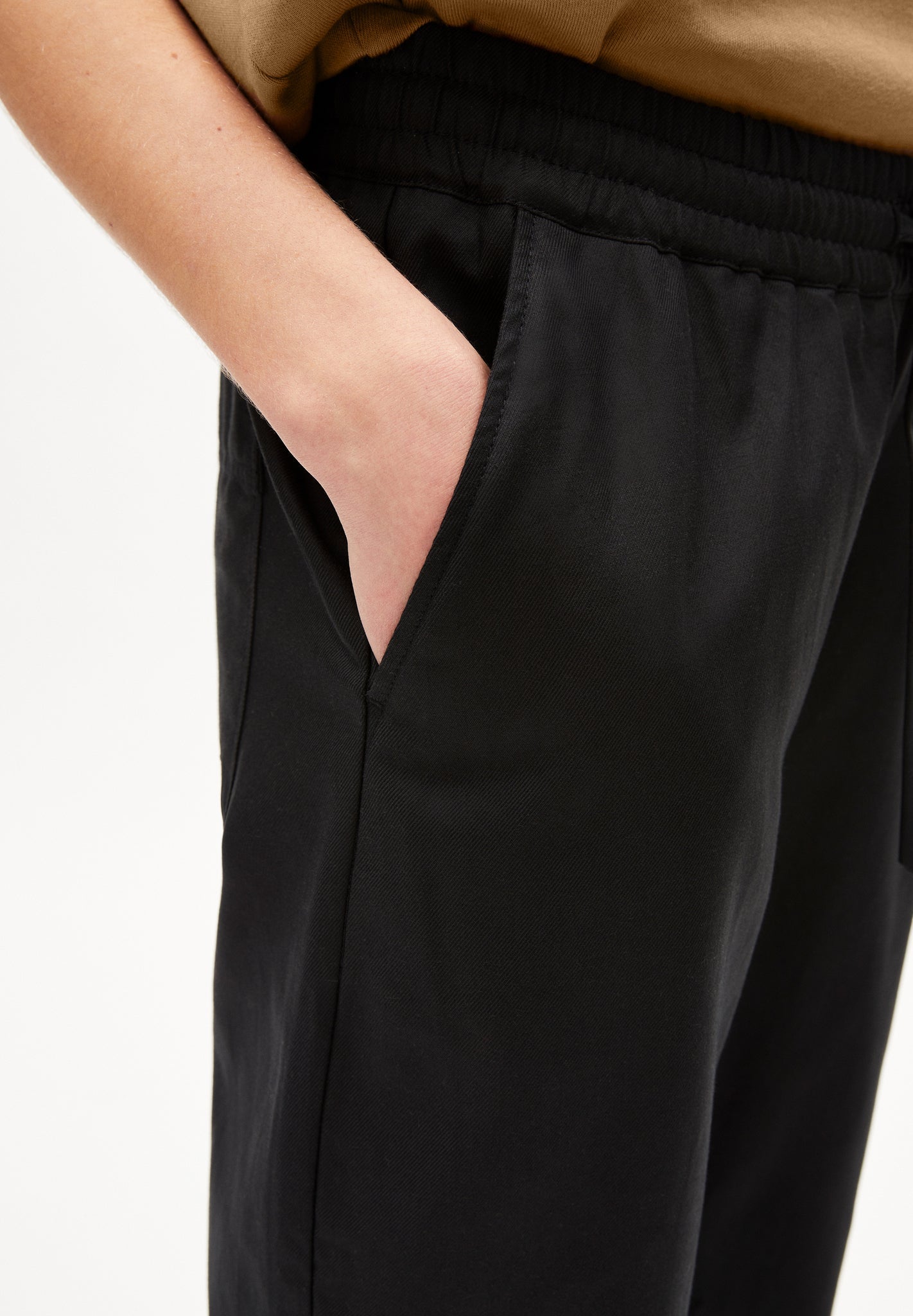 Pantalon noir ample en coton bio - daniaa