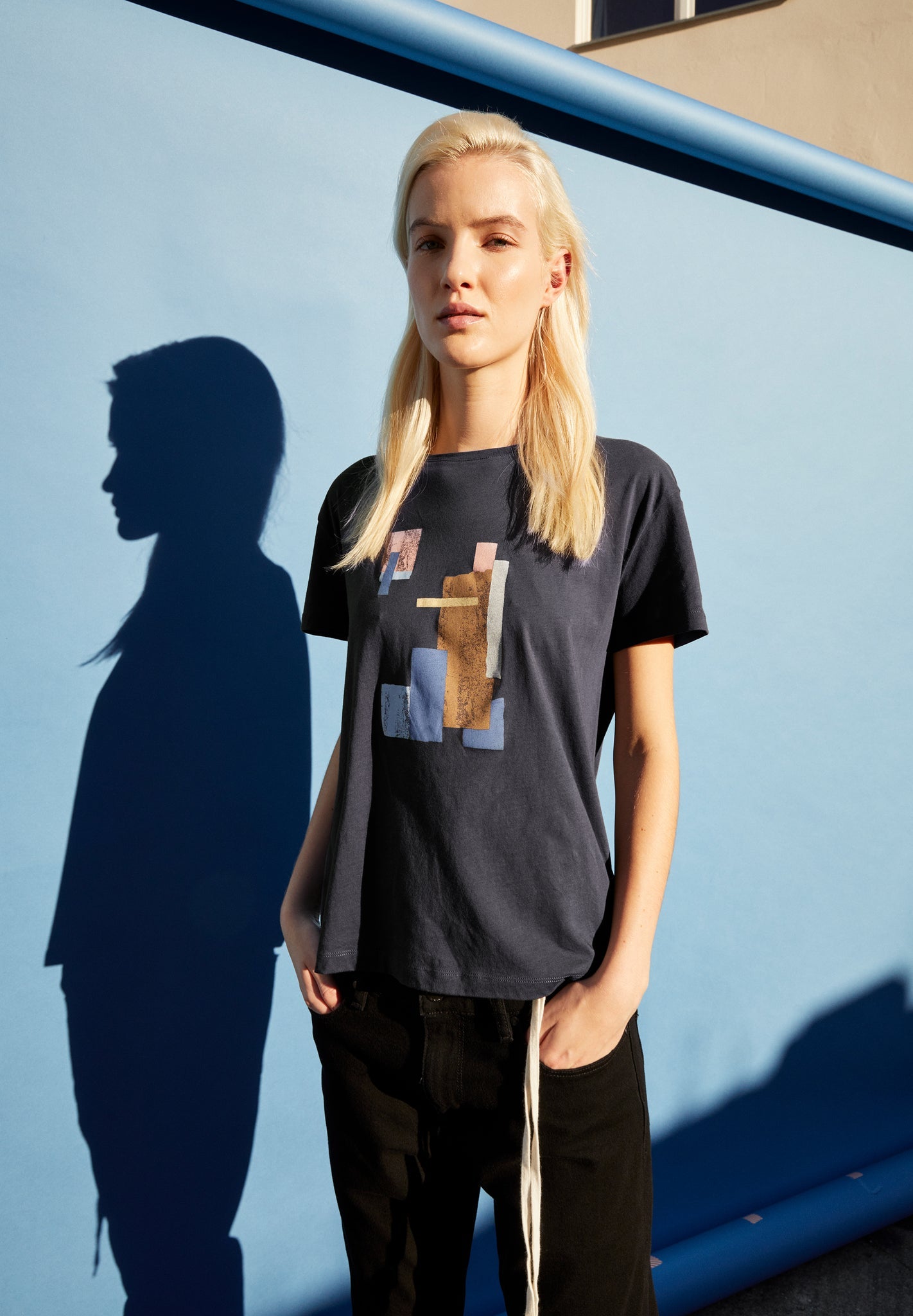T-shirt graphite imprimé en coton bio - nelaa squares graphite