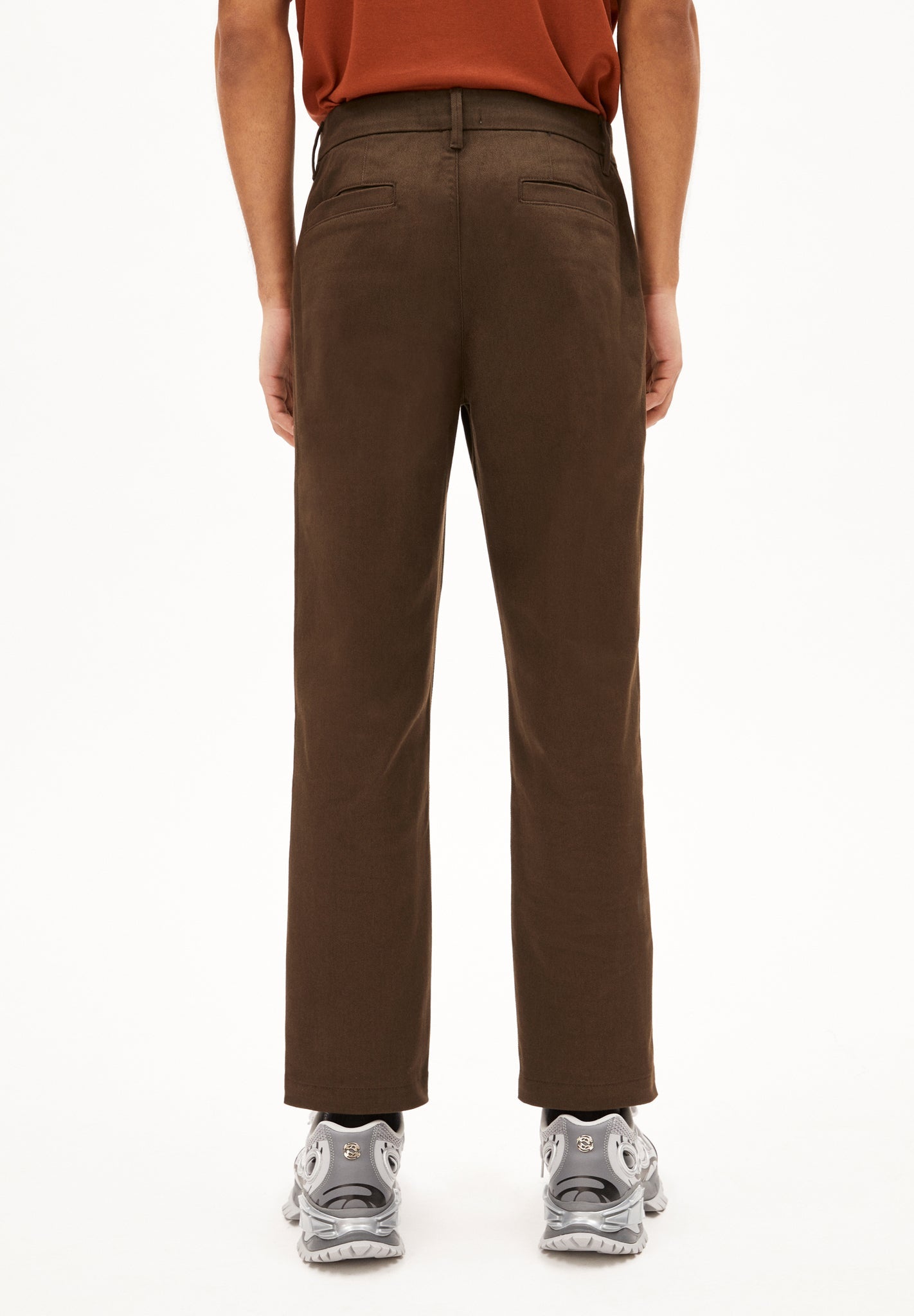Pantalon chino en coton bio et recyclé | marron "alvaaro premium earth"