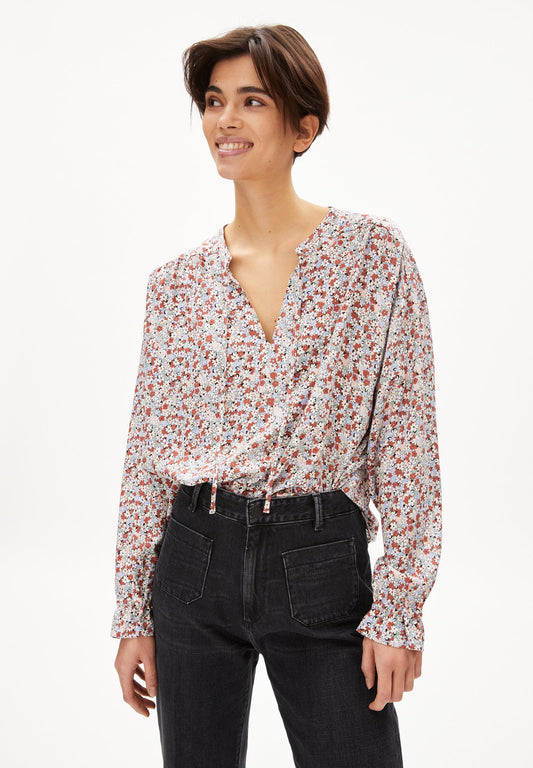 Blouse fleurie en viscose ecovero et recyclée - ilicaa boheme oatmilk