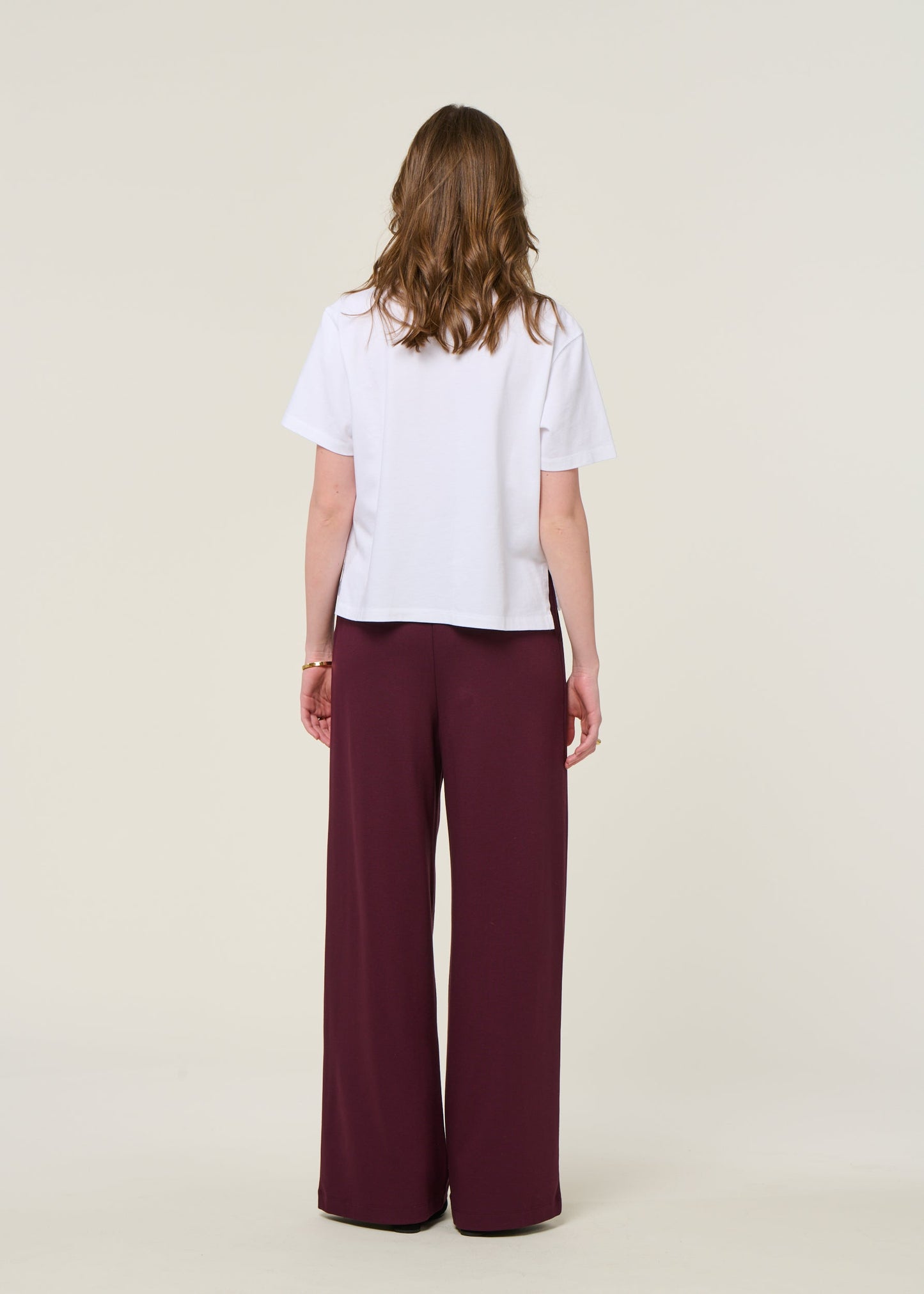 Pantalon en ecovero et matière recyclée | bordeaux "himaari - dark cranberry"