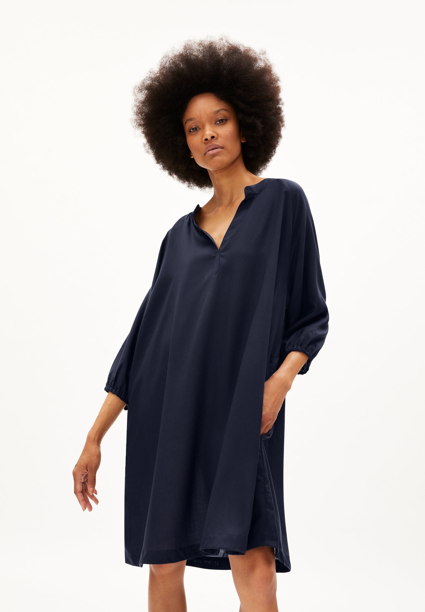 Robe fluide marine en tencel - priscaa night sky
