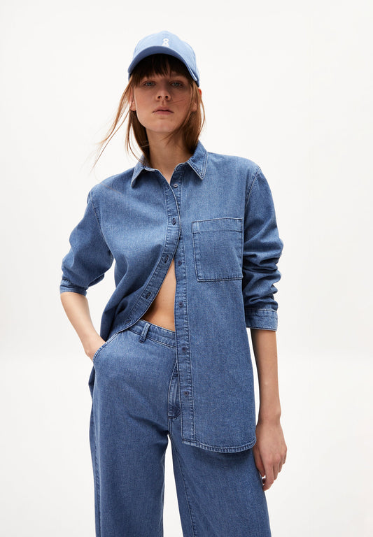 Chemise en jean en coton bio et matière recyclée | bleu "jeaanne demi iced indigo"