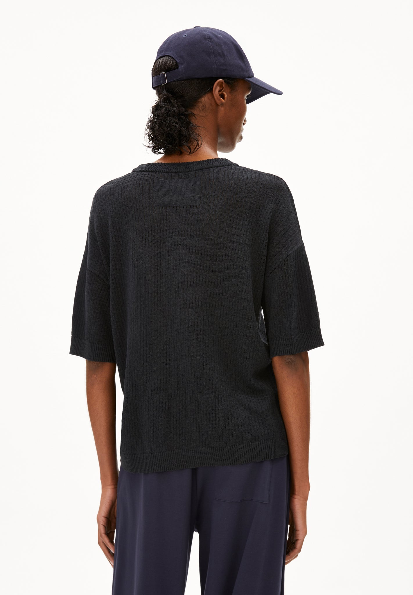 Top maille en lin, coton bio et ecovero | noir "Lizaa lino - black"