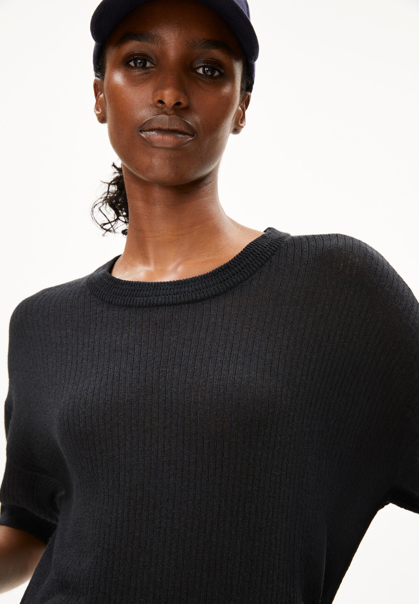 Top maille en lin, coton bio et ecovero | noir "Lizaa lino - black"