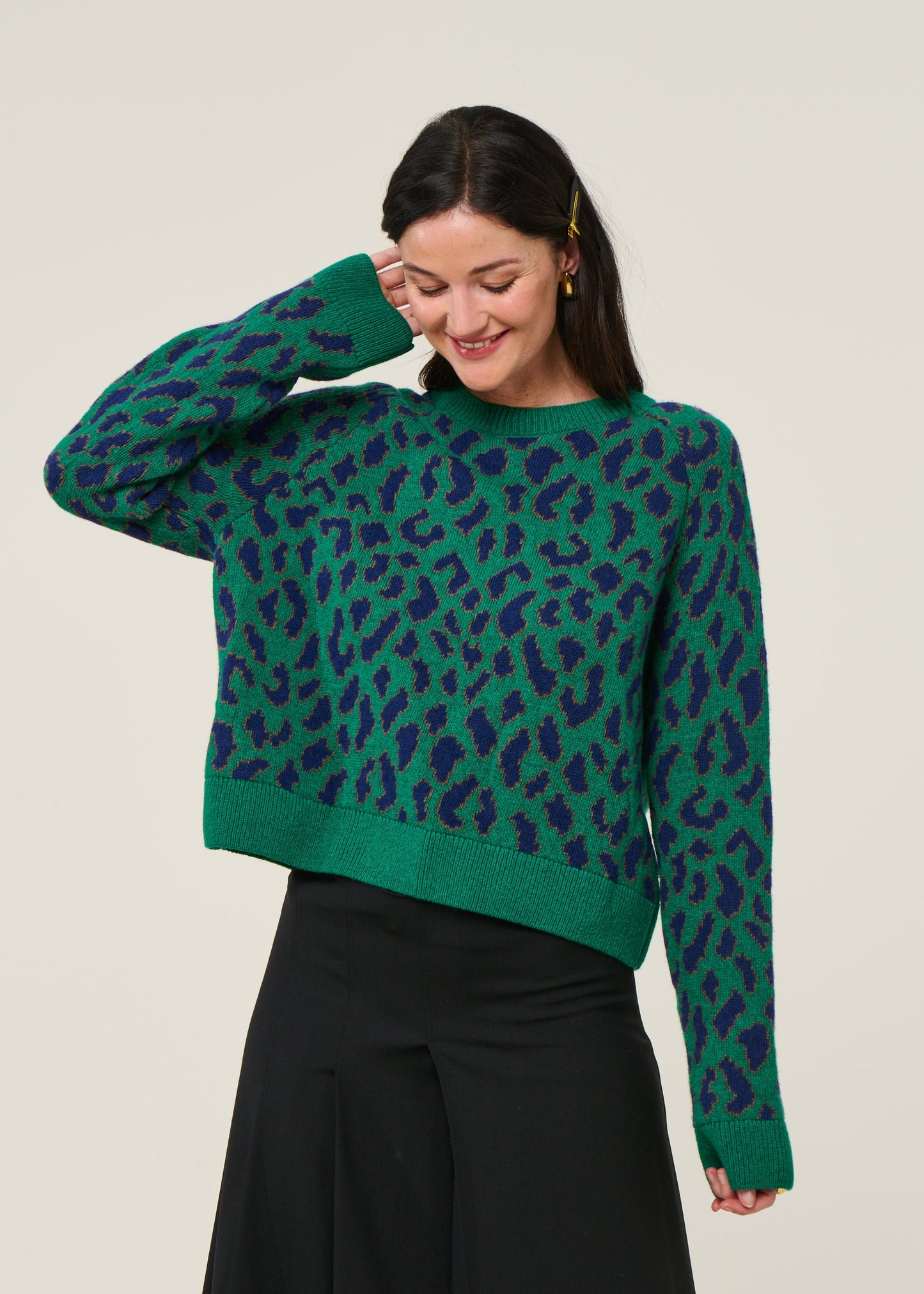 Pull à motif léopard en laine et coton bio | vert "diliriaa leopaa - emerald green"