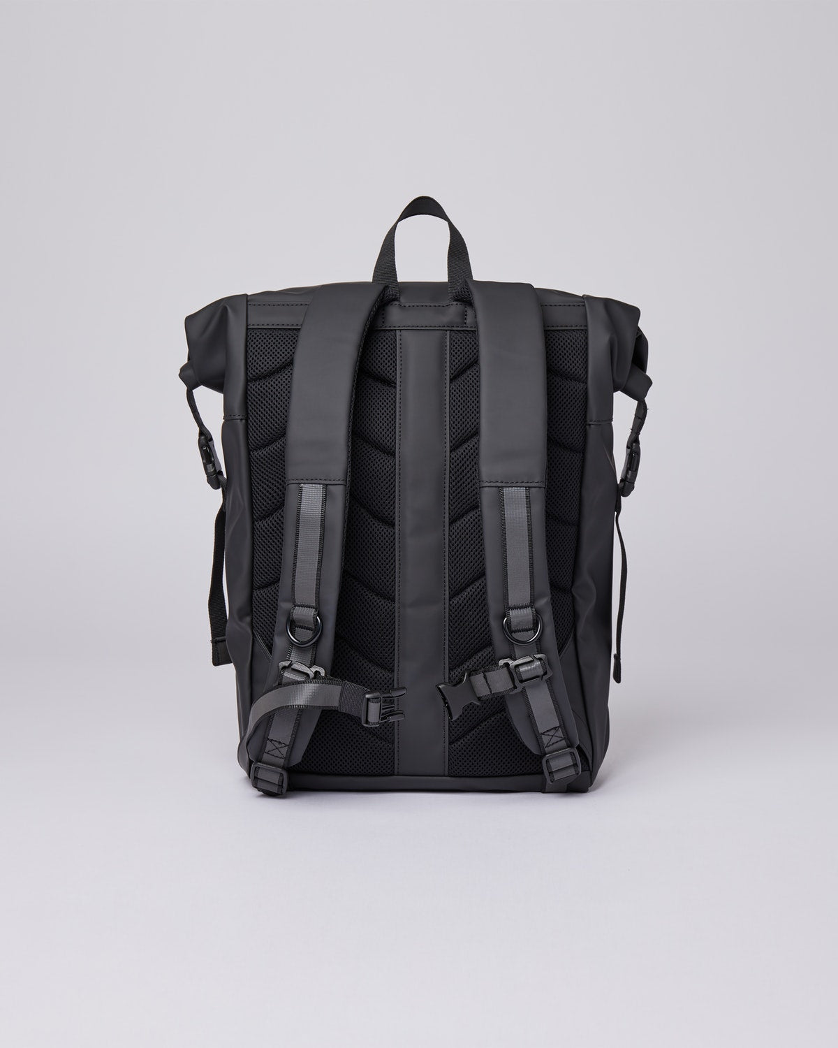 Sac à dos imperméable en matière recyclée | noir "konrad black"