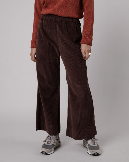 Pantalon évasé en velours côtelé de coton bio | marron "wide leg corduroy pant brown"
