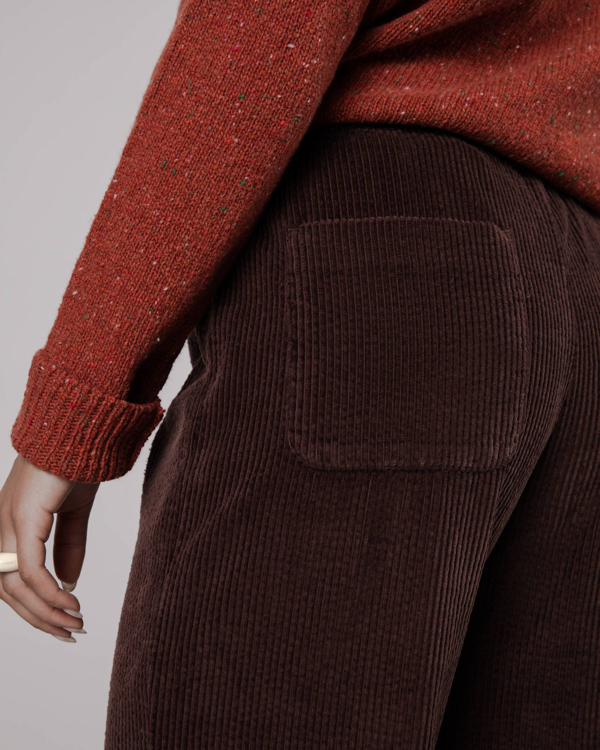 Pantalon évasé en velours côtelé de coton bio | marron "wide leg corduroy pant brown"