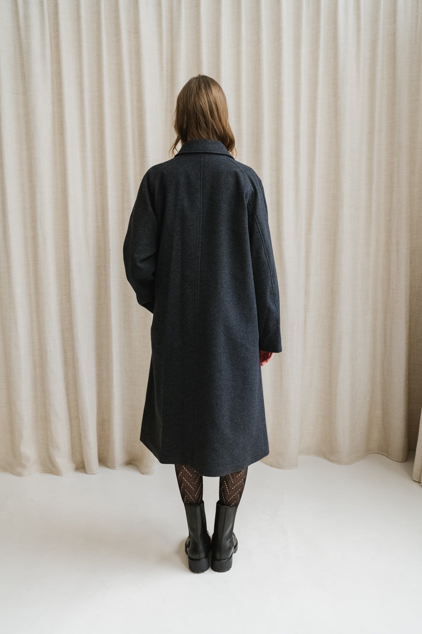 Manteau long en laine bio | gris foncé "vaanoise wool - steel melange"