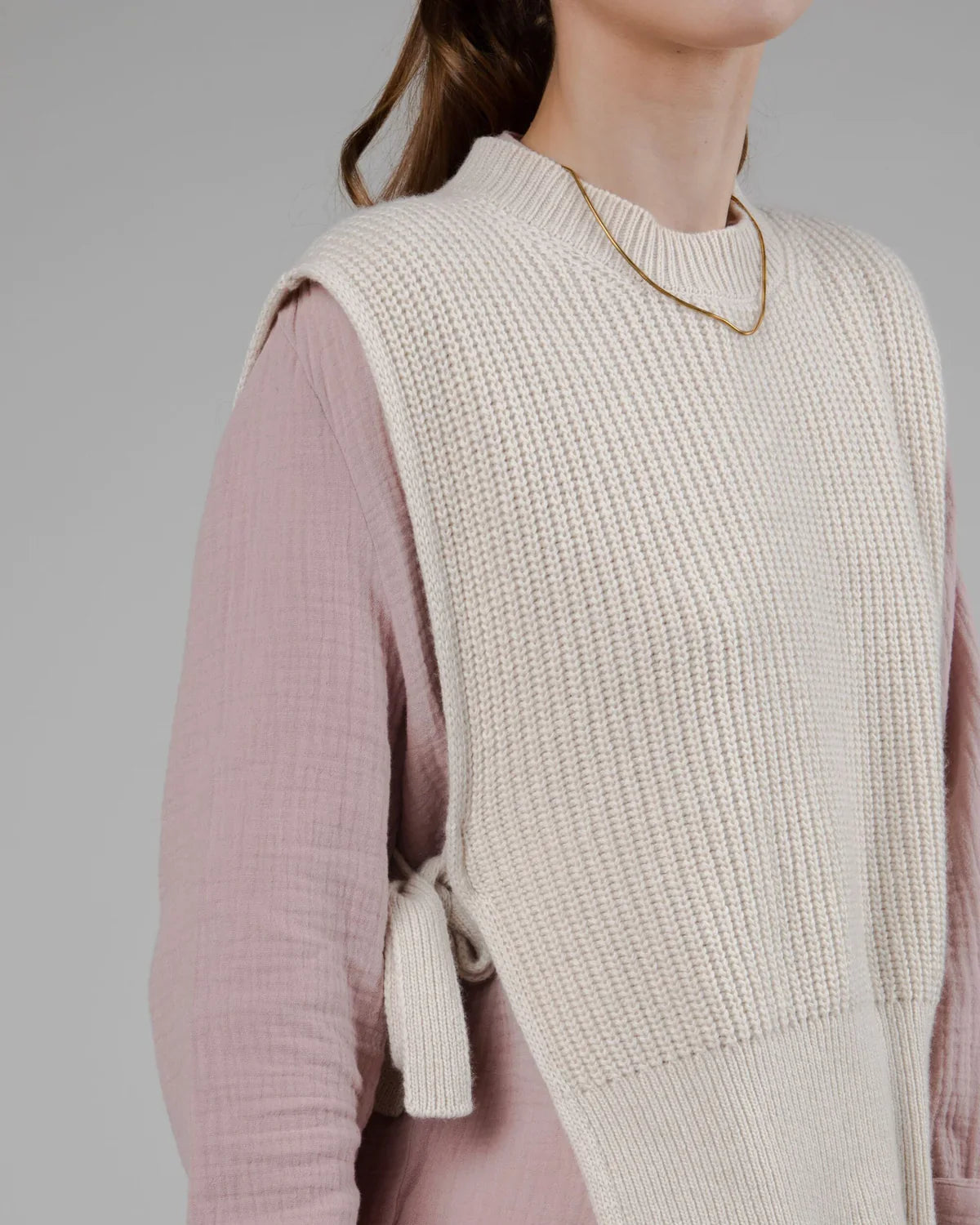 Pull sans manches en matières recyclées | écru "spencer waistcoat"