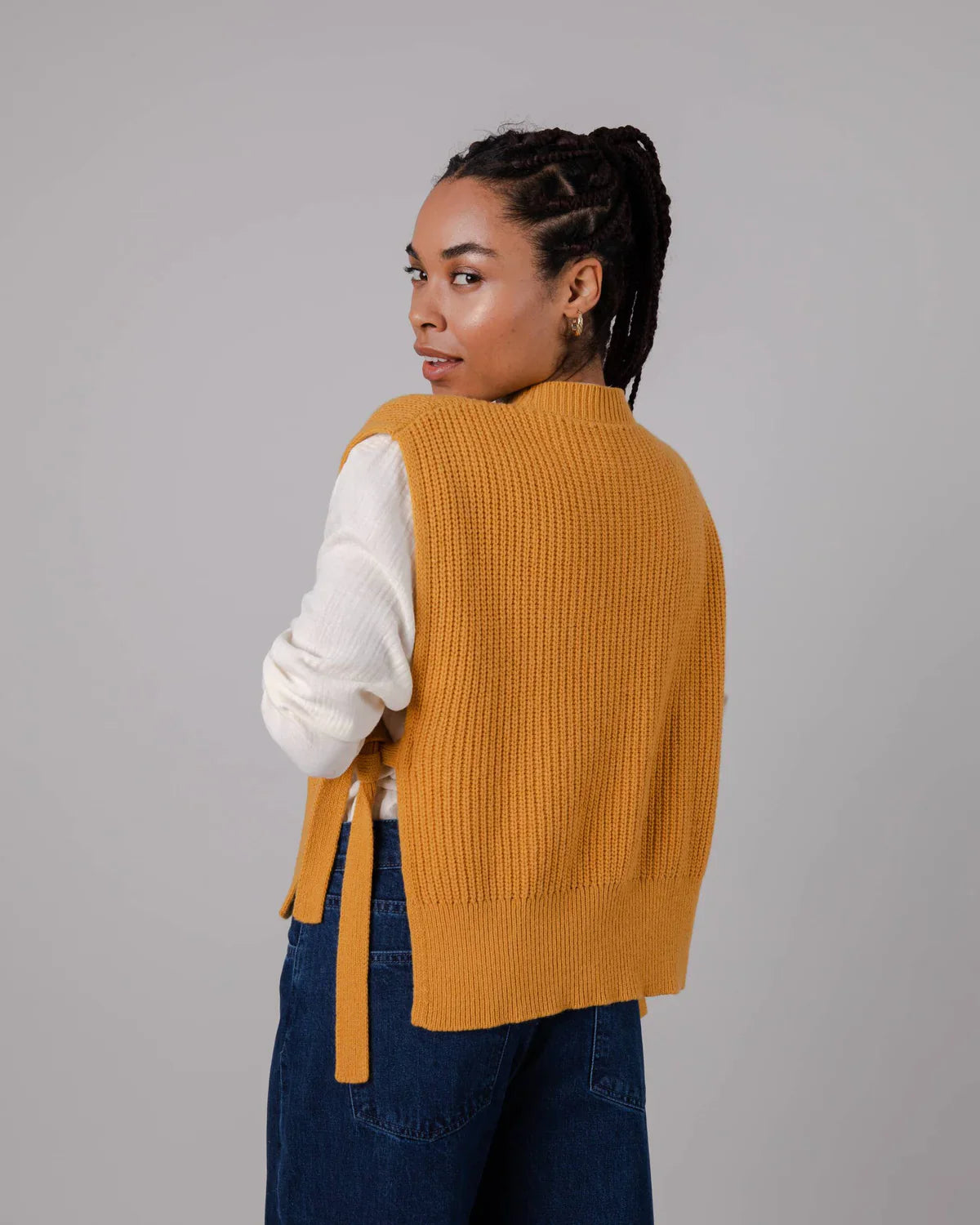 Pull sans manches en matières recyclées | moutarde "spencer waistcoat"