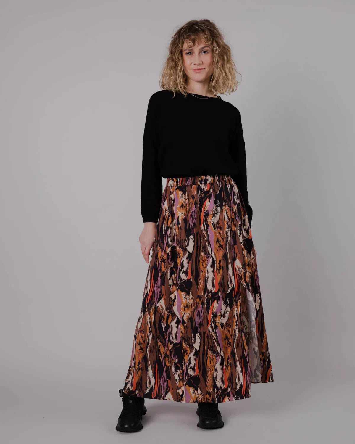 Jupe longue en ecovero | multicolore "Etna Long Skirt Brown"