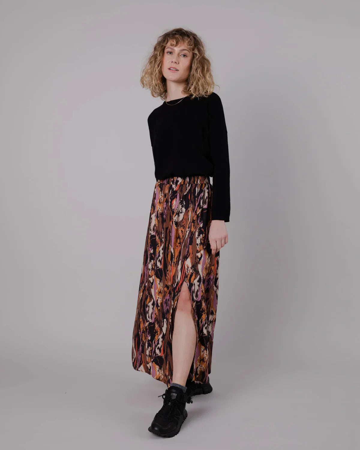 Jupe longue en ecovero | multicolore "Etna Long Skirt Brown"