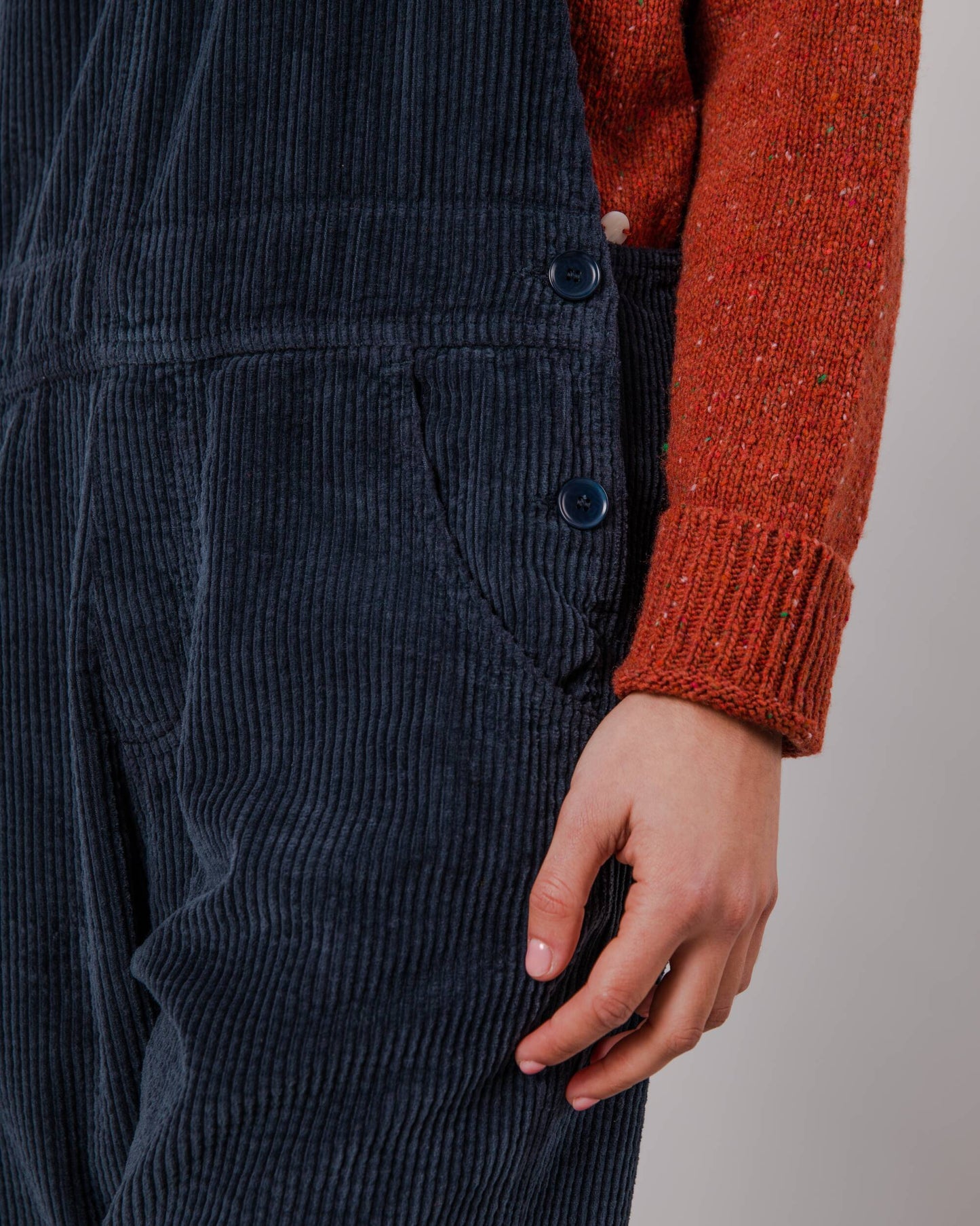 Salopette en velours côtelé de coton bio | Marine "workwear corduroy overall navy"