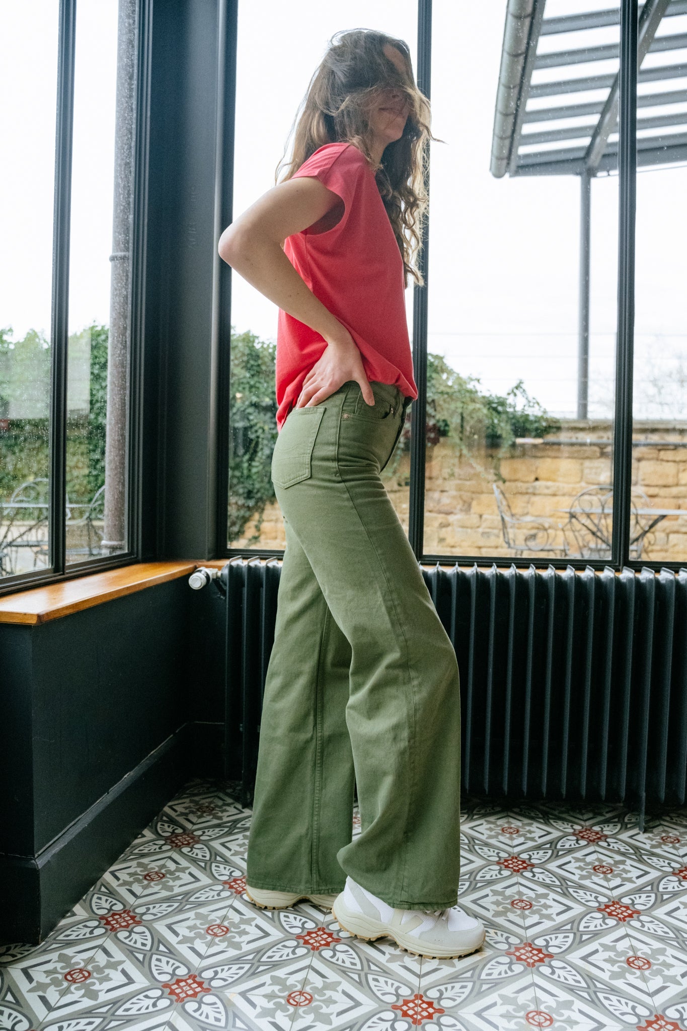 Jean ample vert kaki en coton recyclé  - jane treetop