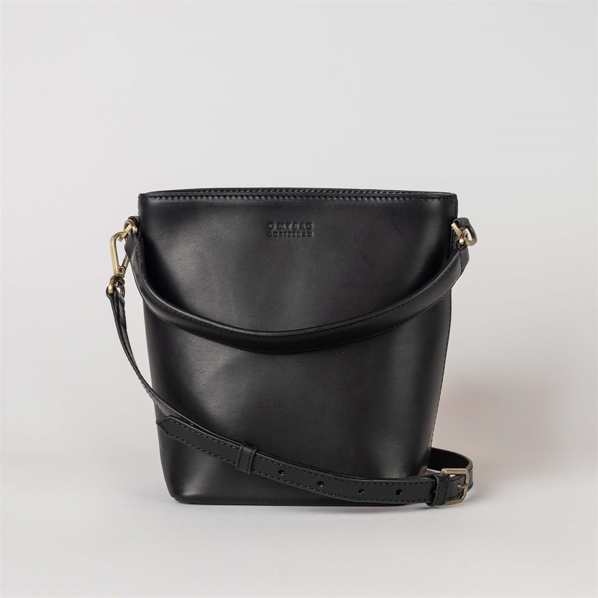 Sac seau en cuir certifié | noir "bobbi bucket bag midi black classic leather"