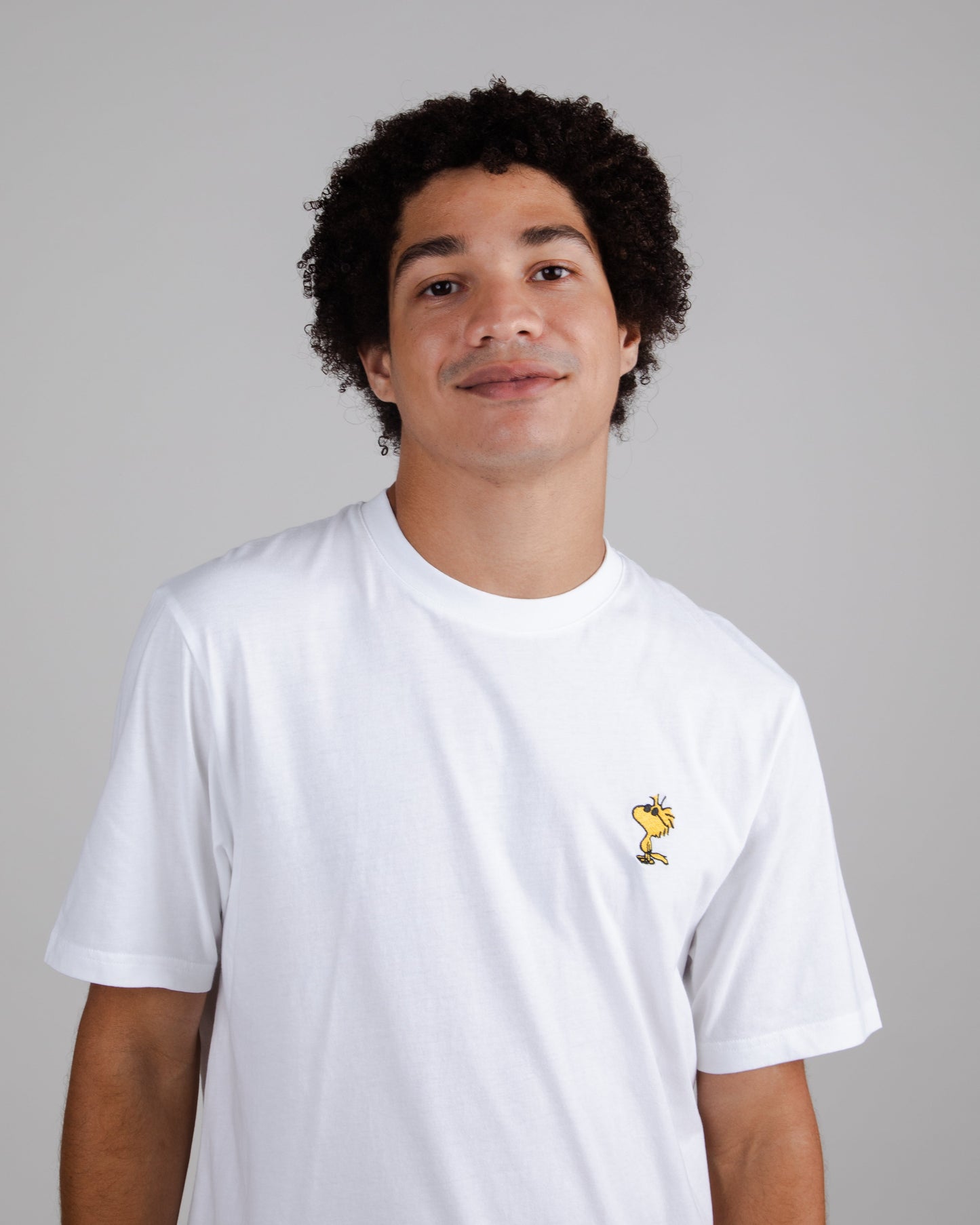 T-shirt en coton bio | blanc "peanuts sunny woodstock regular t-shirt white"
