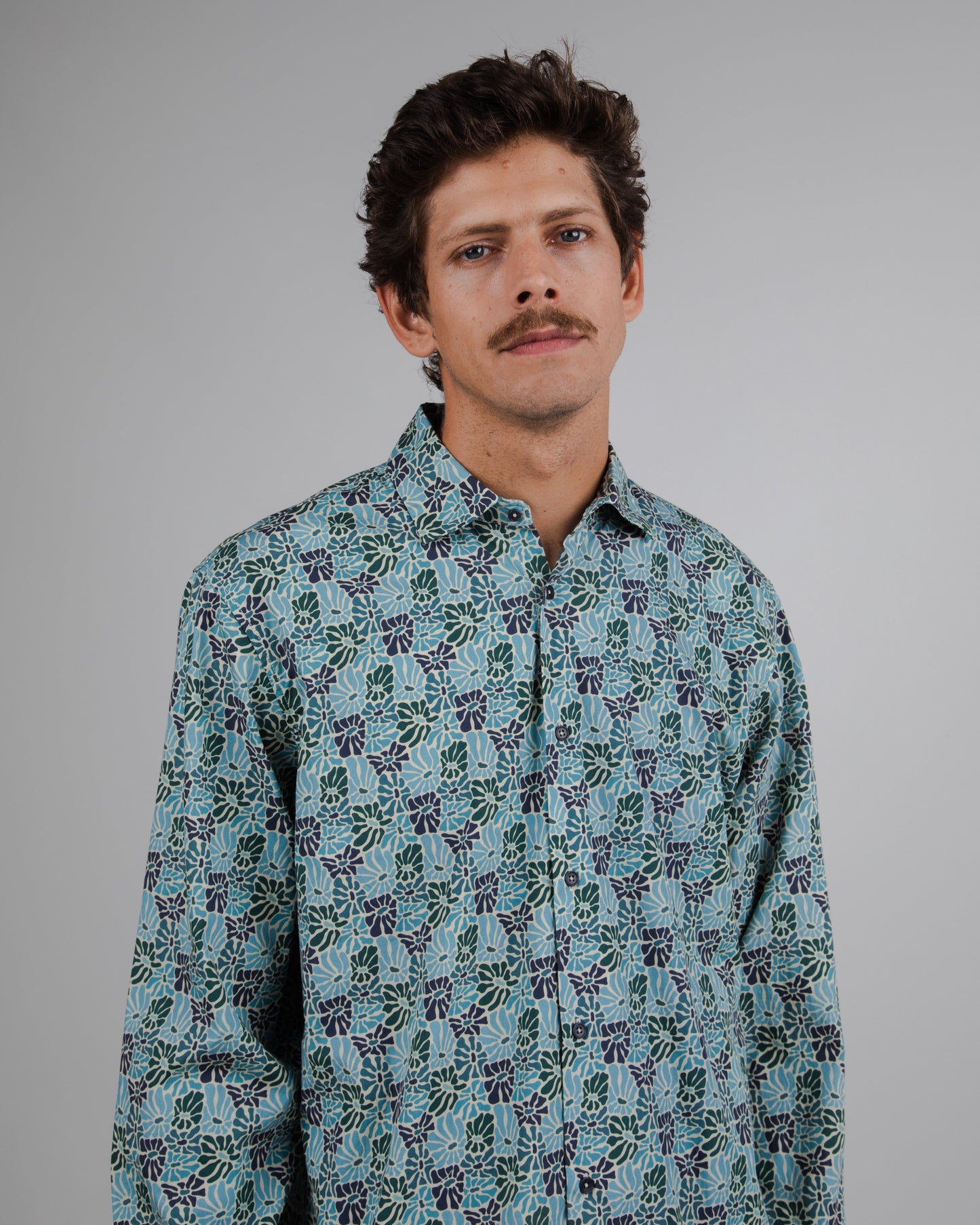 Chemise à motifs en coton bio | bleu "spring regular shirt beige"