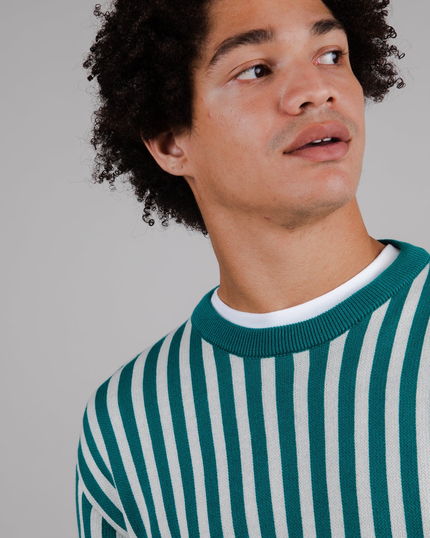 Sweat rayé en coton bio | bleu et blanc "stairs crew neck sweater dark ocean blue"