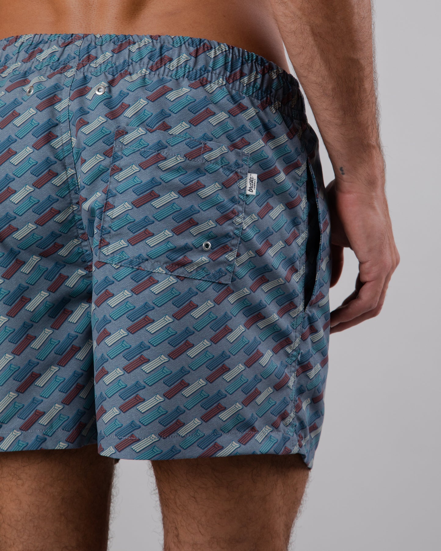 Short de bain en matière recyclée | multicolore "inflatable swimwear blue"