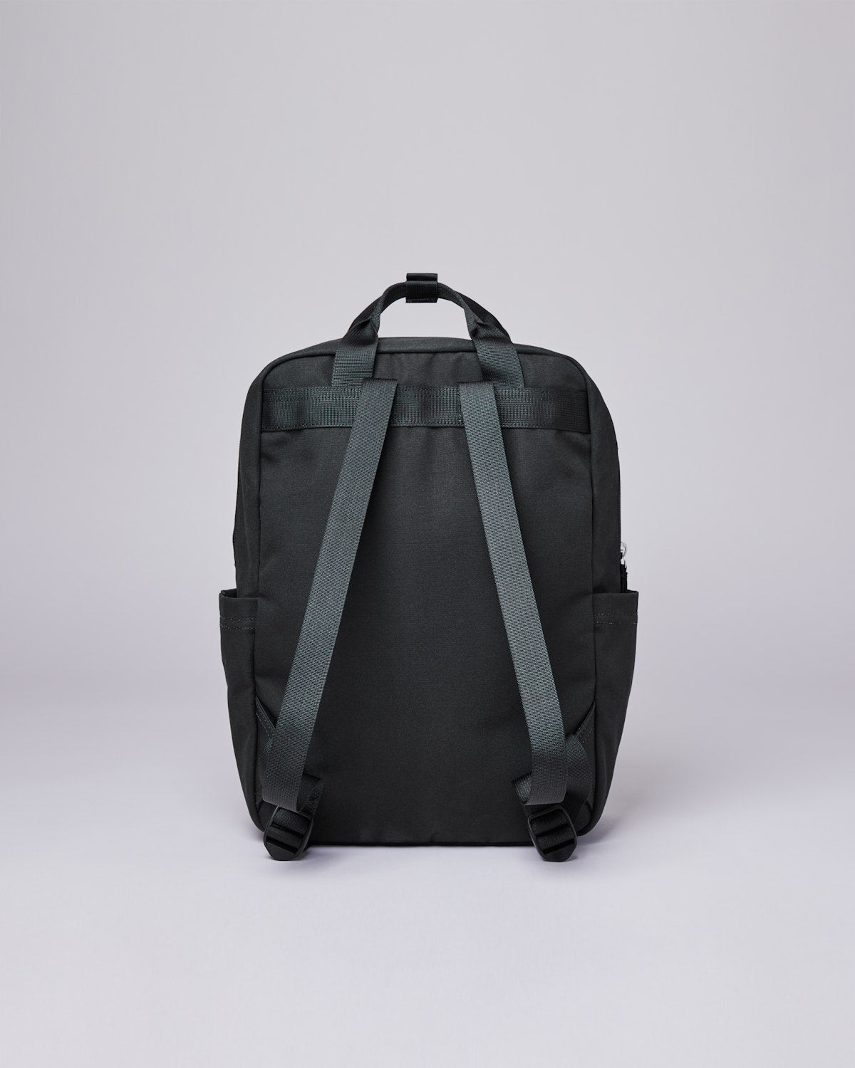 Sac à dos en coton bio et matière recyclée | Noir "knut black"