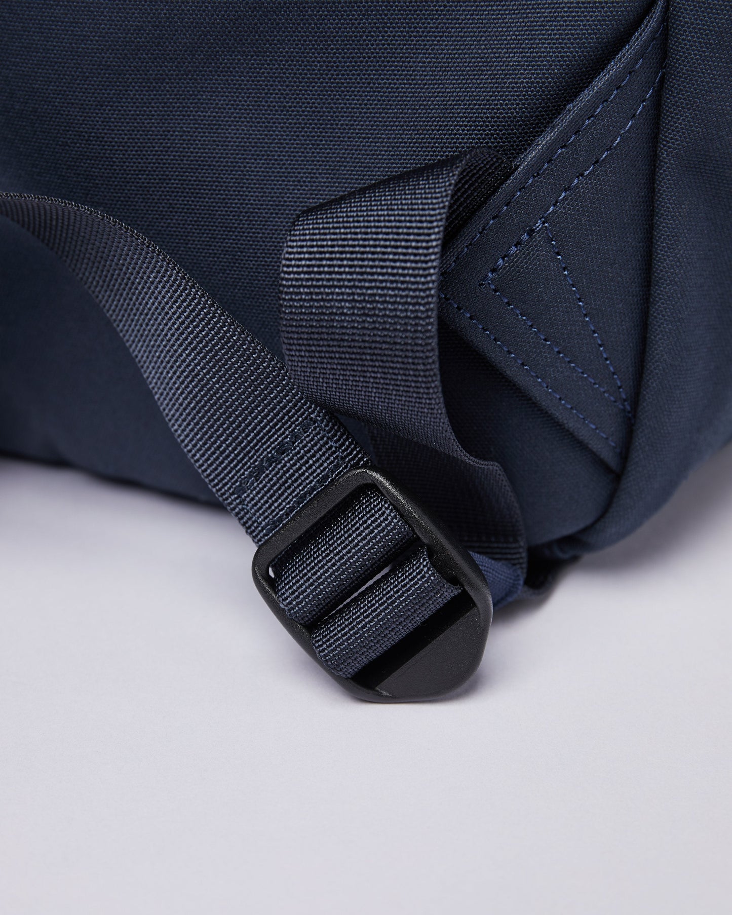 Sac à dos en coton bio et matière recyclée | Marine "knut navy"