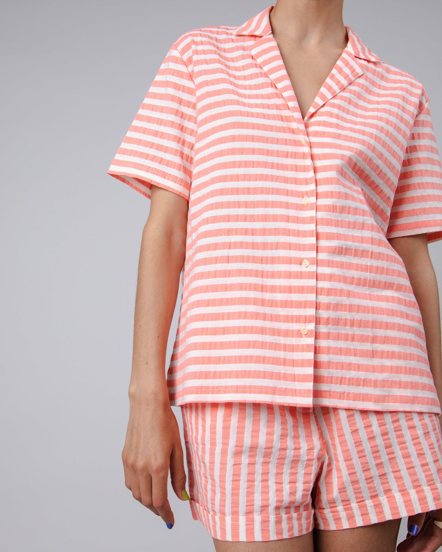 Chemisette en coton bio et recyclé | rayée rose "stripes aloha blouse vermillion red"