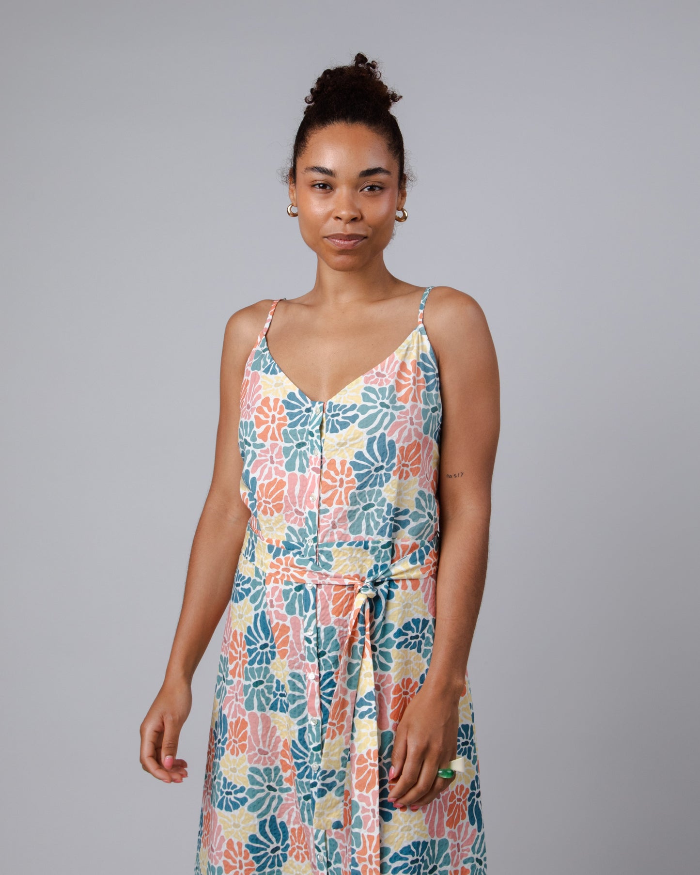 Robe longue en coton bio | multicolore "spring strap long dress offwhite"