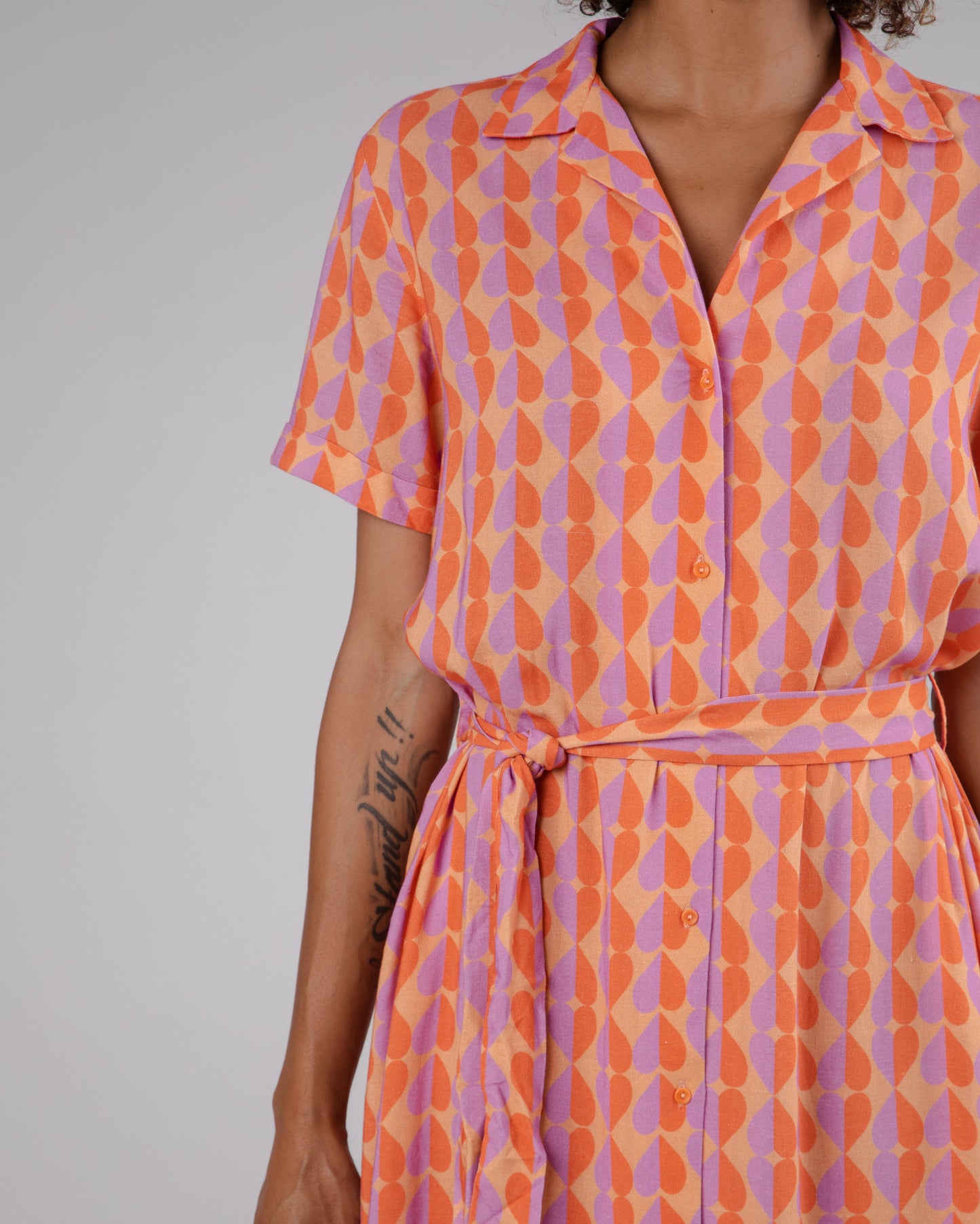 Robe longue en ecovero et lin | multicolore "gummie long dress apricot"