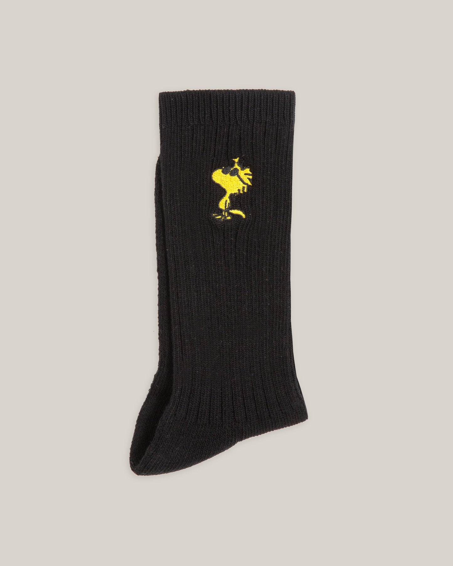 Chaussettes hautes brodées en coton bio | noir "peanuts woodstock ribbed socks black"