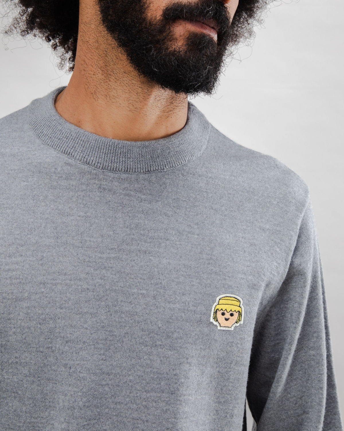 Pull en laine mérinos certifiée | gris "playmobil face wool sweater - grey melange"