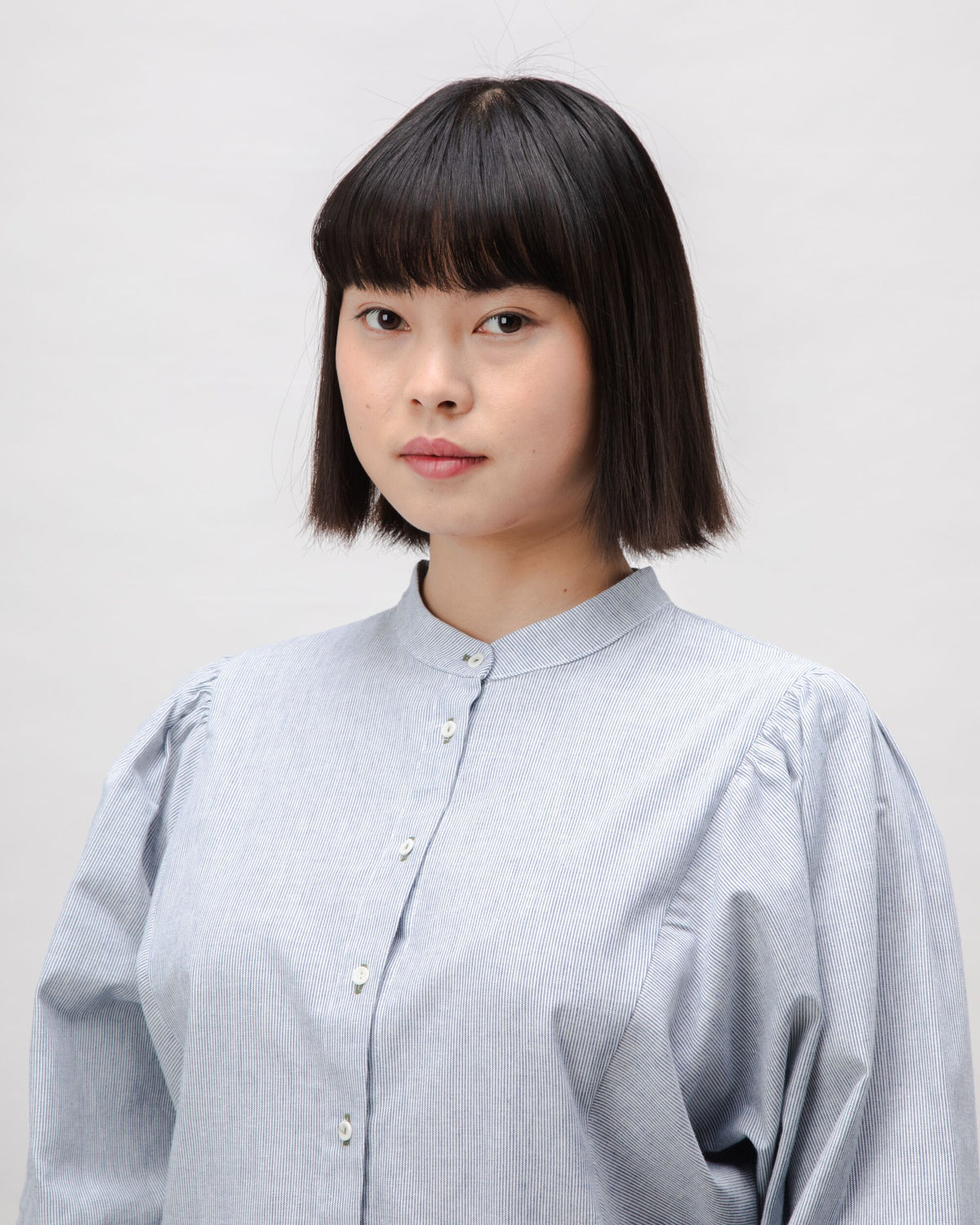 Chemise en coton bio | bleu "pinstripes romantic cotton blouse - indigo"