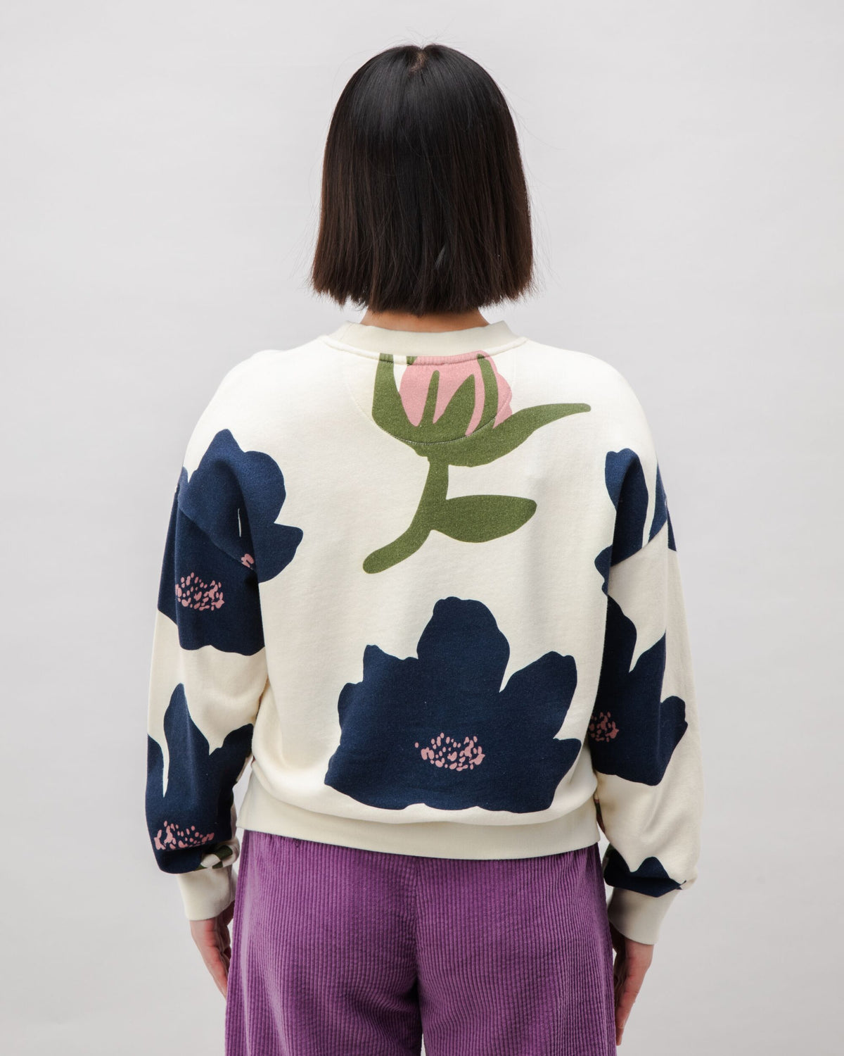 Sweat en coton bio | écru "bloom rounded cotton sweatshirt - ecru"